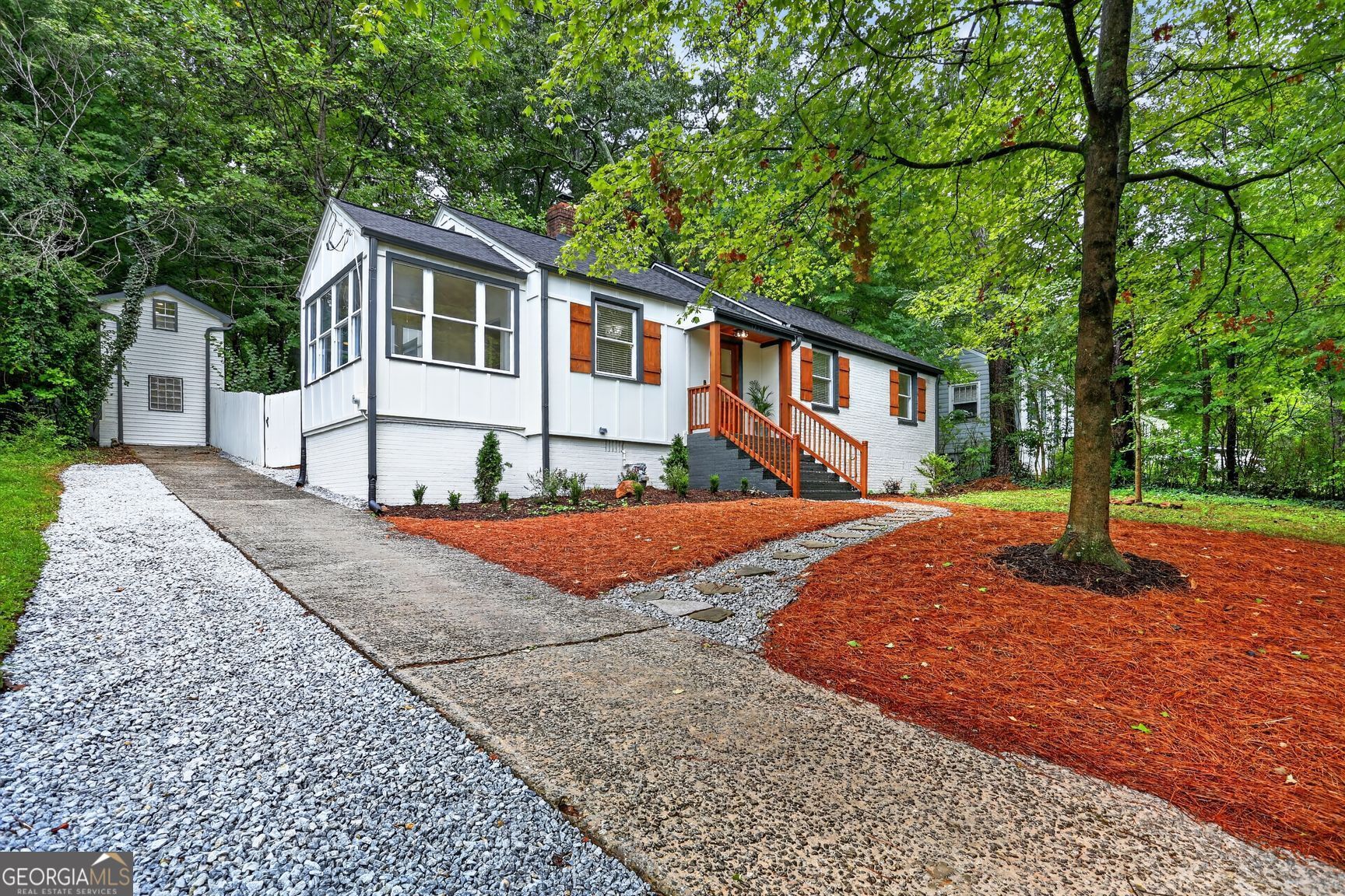1232 Carter Road Property Photo 3