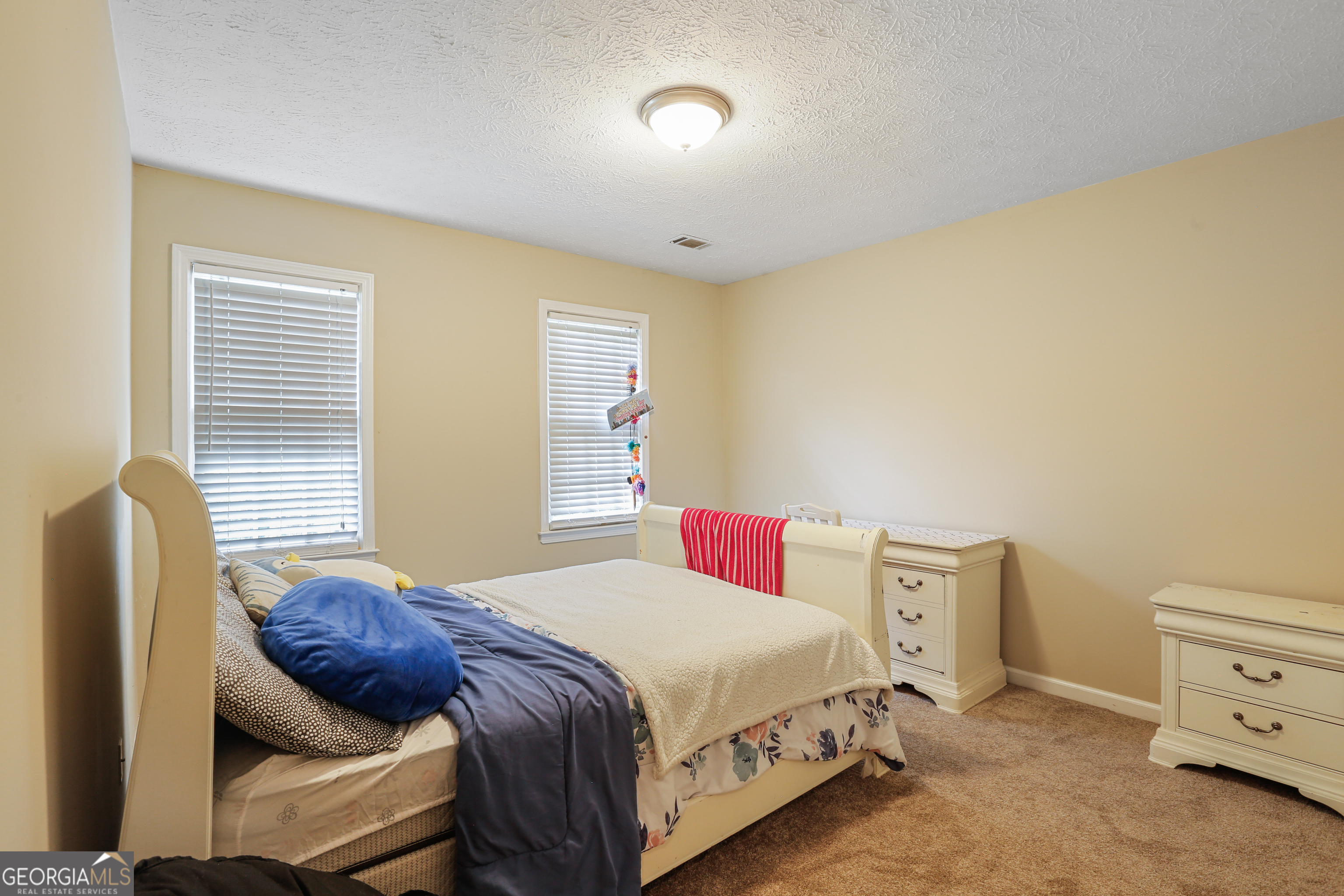 1575 Thoreau Drive Property Photo 17