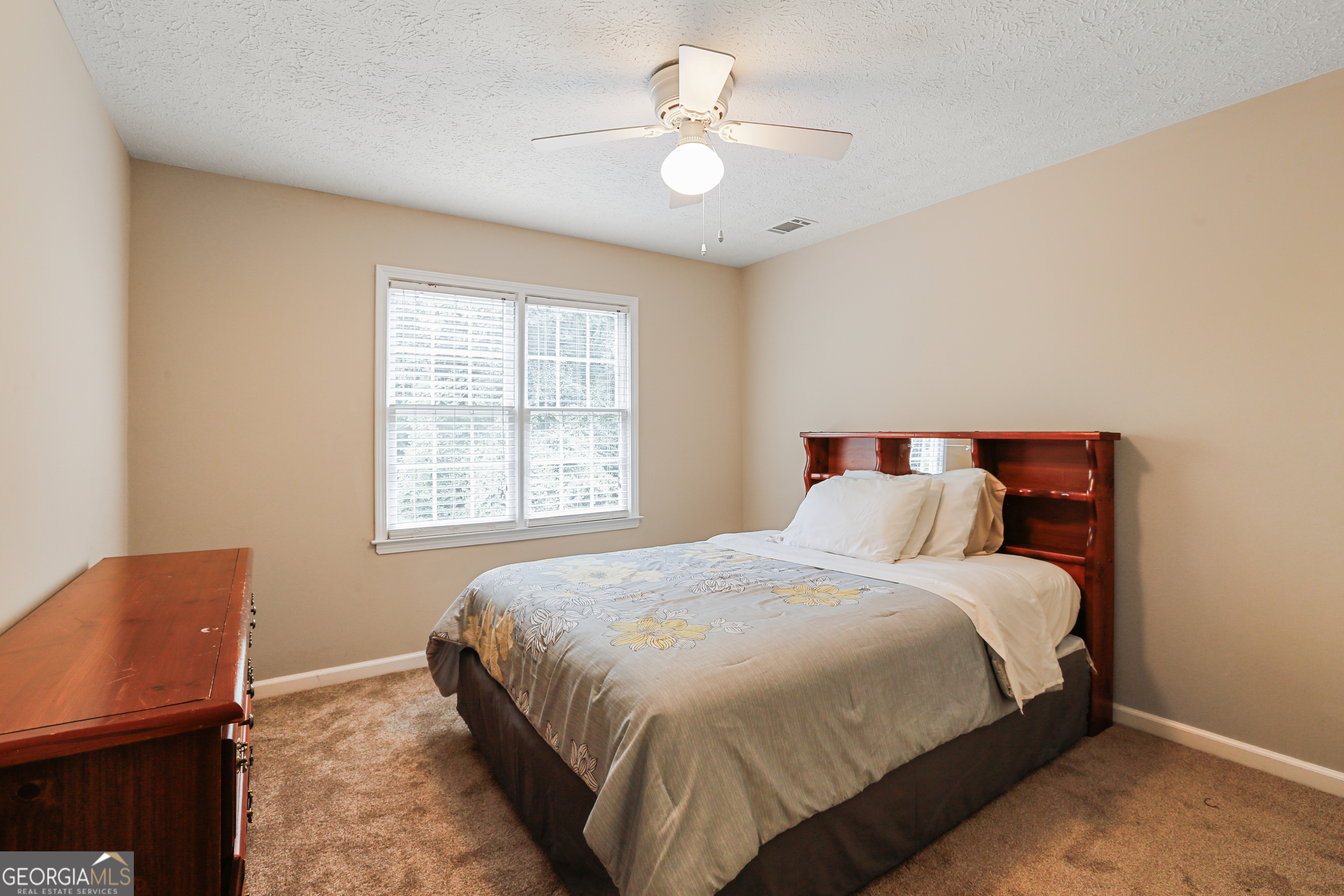 1575 Thoreau Drive Property Photo 19
