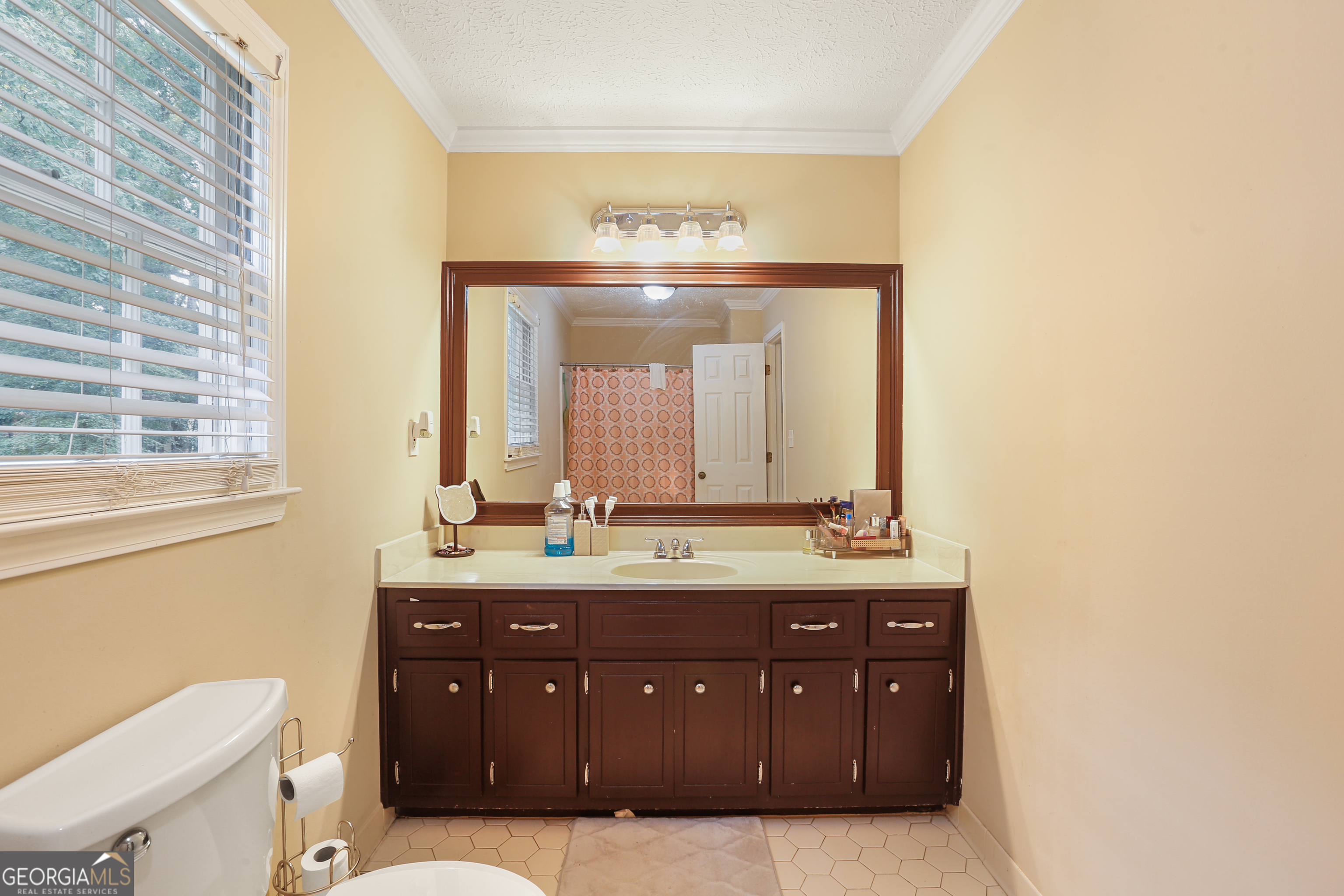 1575 Thoreau Drive Property Photo 26