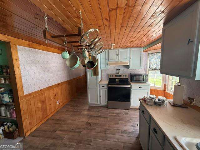 31 Dodson Property Photo 5