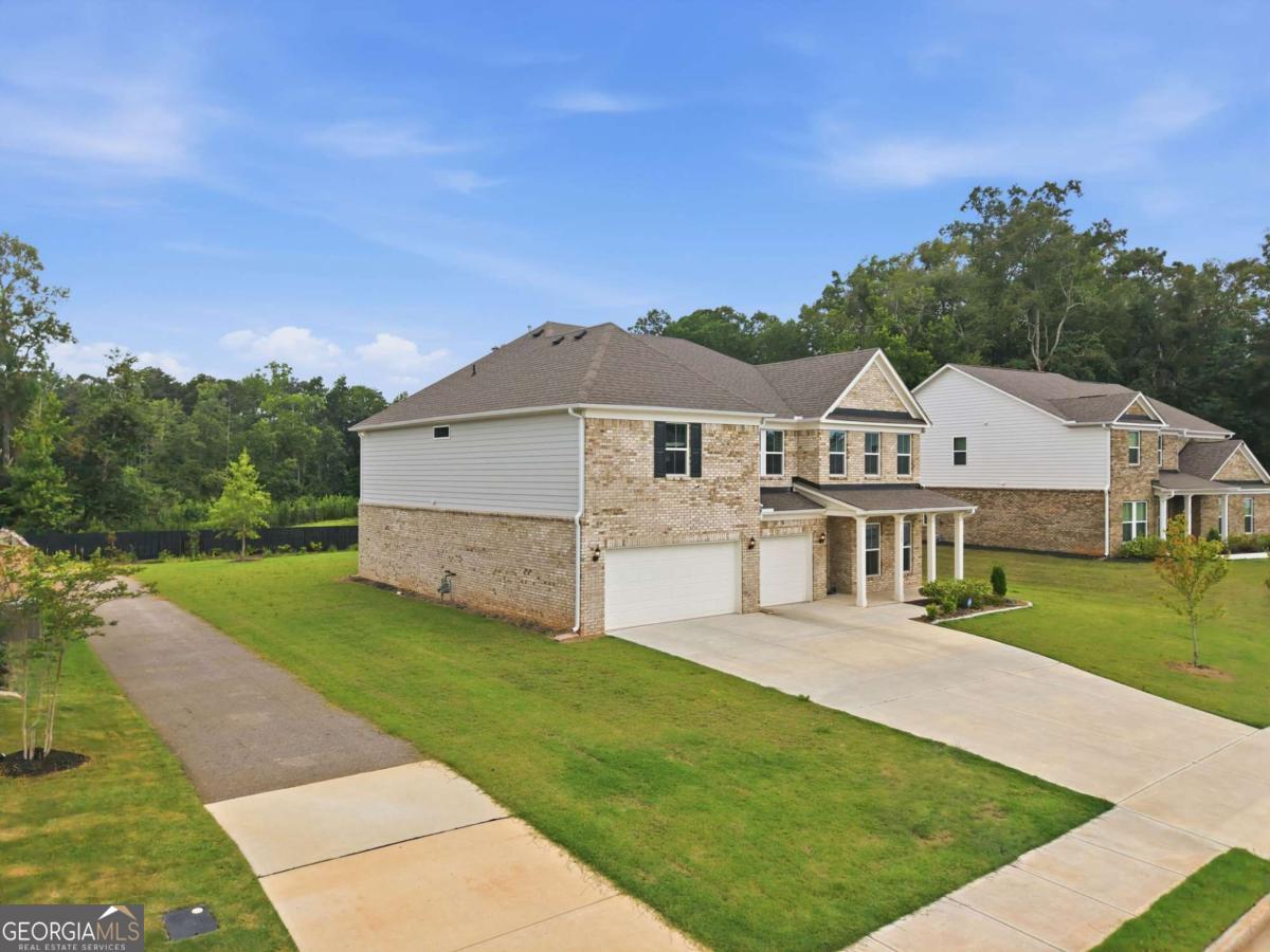 112 Aj Welch Jr Way Property Photo 3