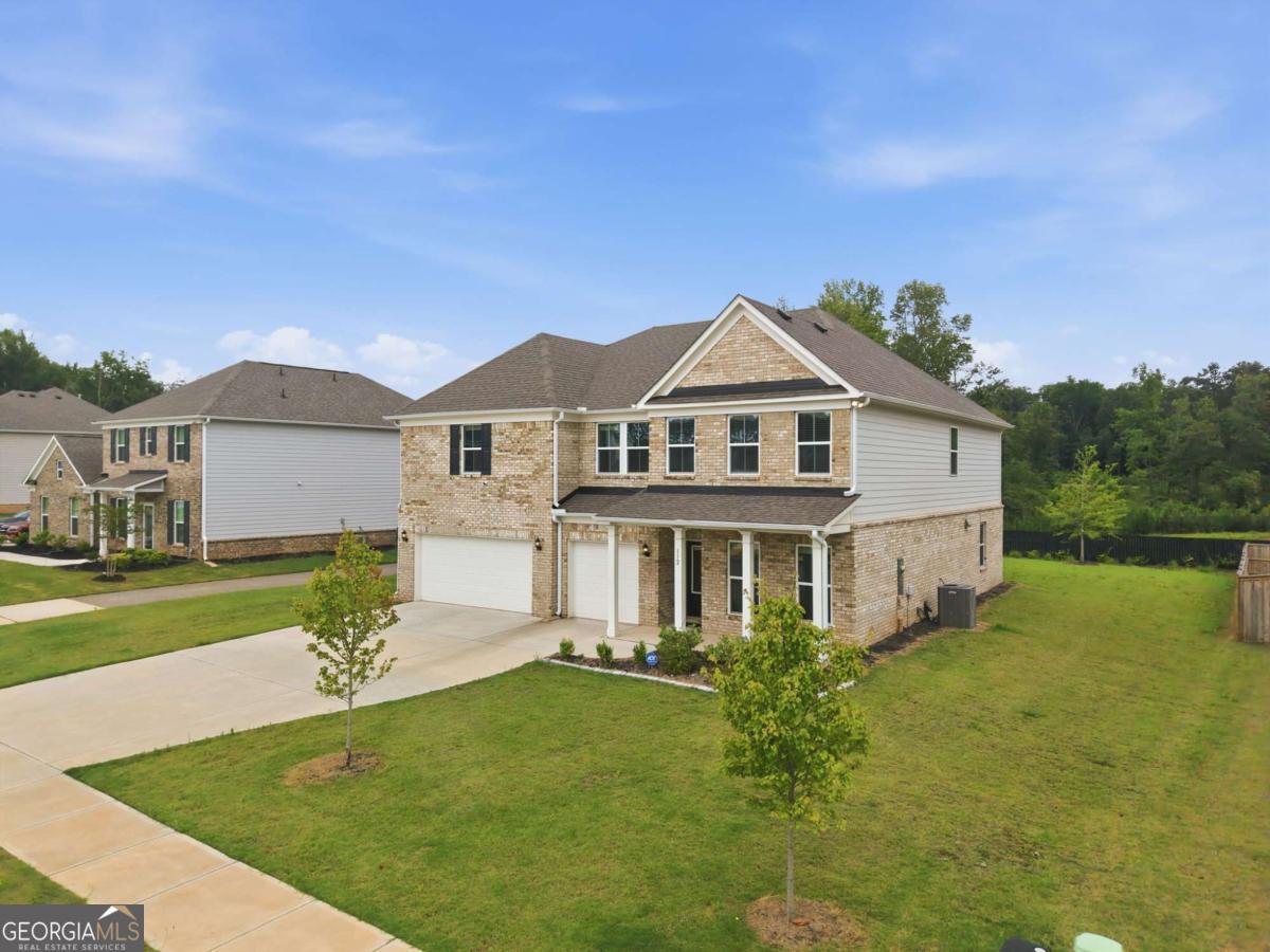 112 Aj Welch Jr Way Property Photo 5