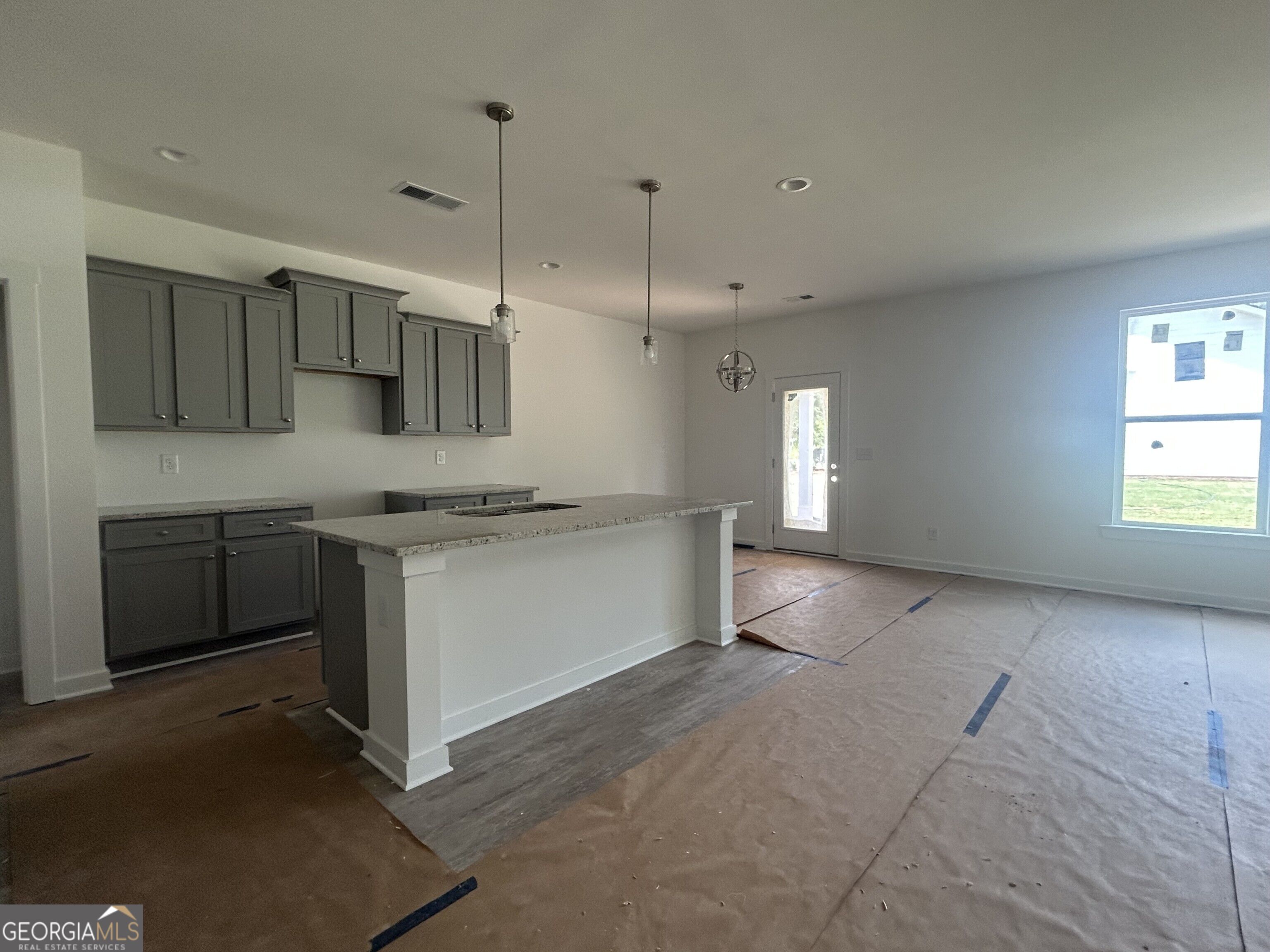 220 Ruby Robin Road Property Photo 3