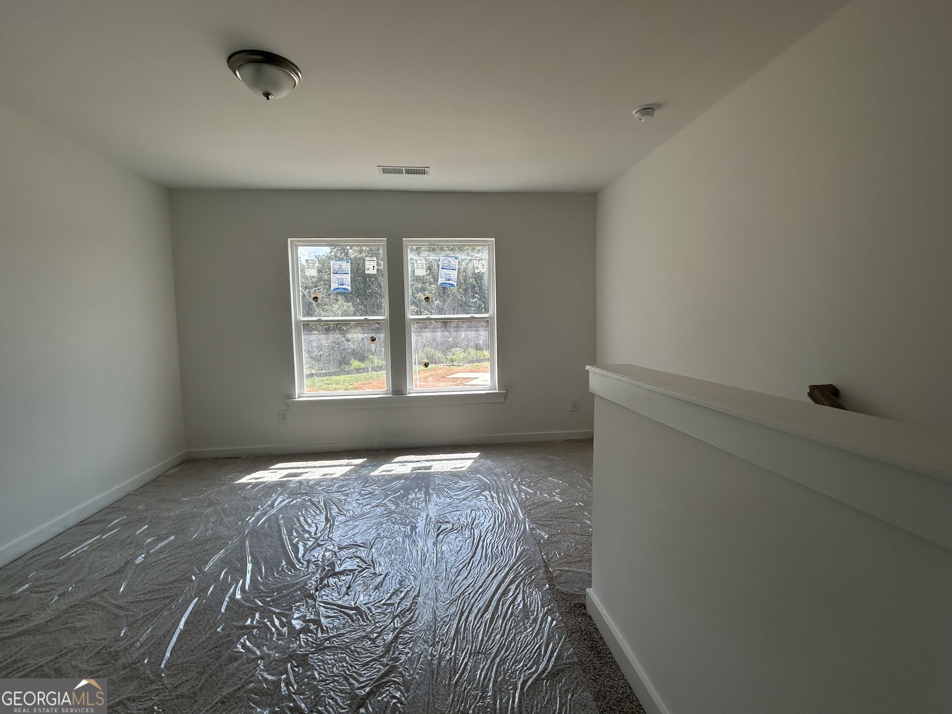 220 Ruby Robin Road Property Photo 5