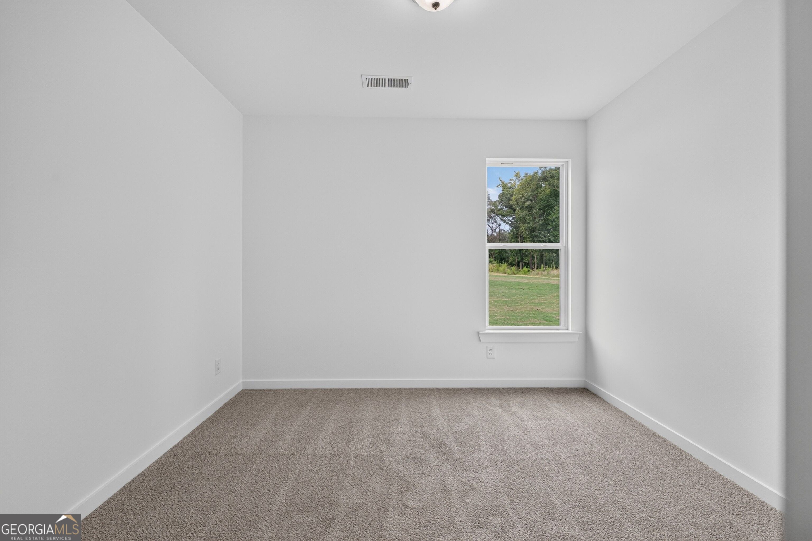 220 Ruby Robin Road Property Photo 23