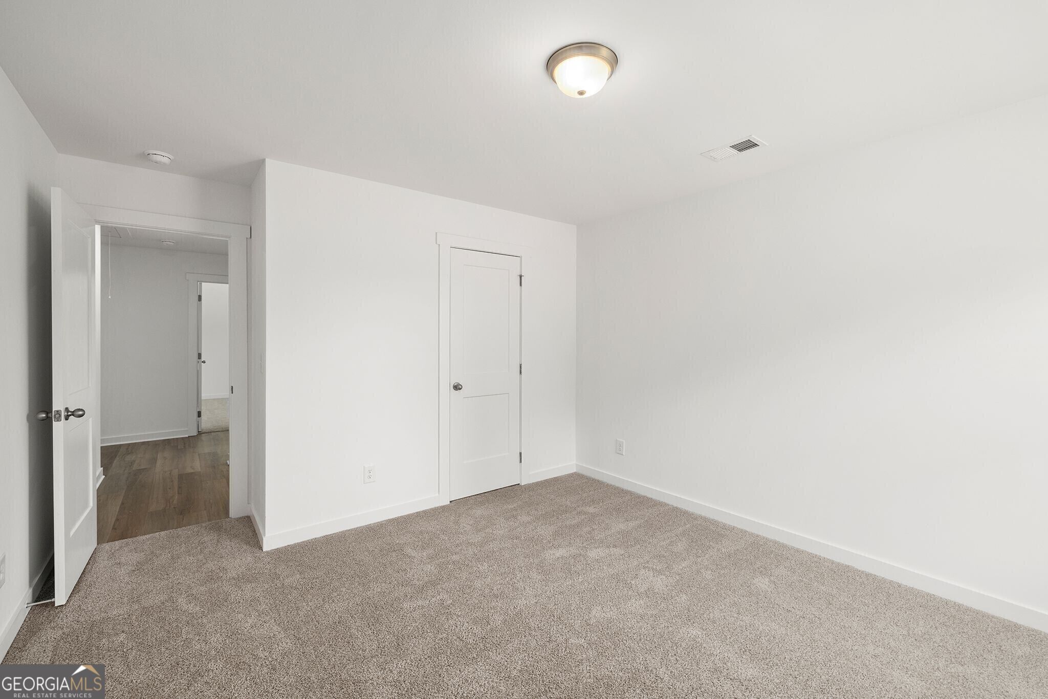 220 Ruby Robin Road Property Photo 36