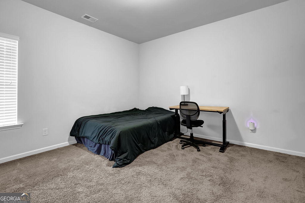 905 Habersham Court Property Photo 40