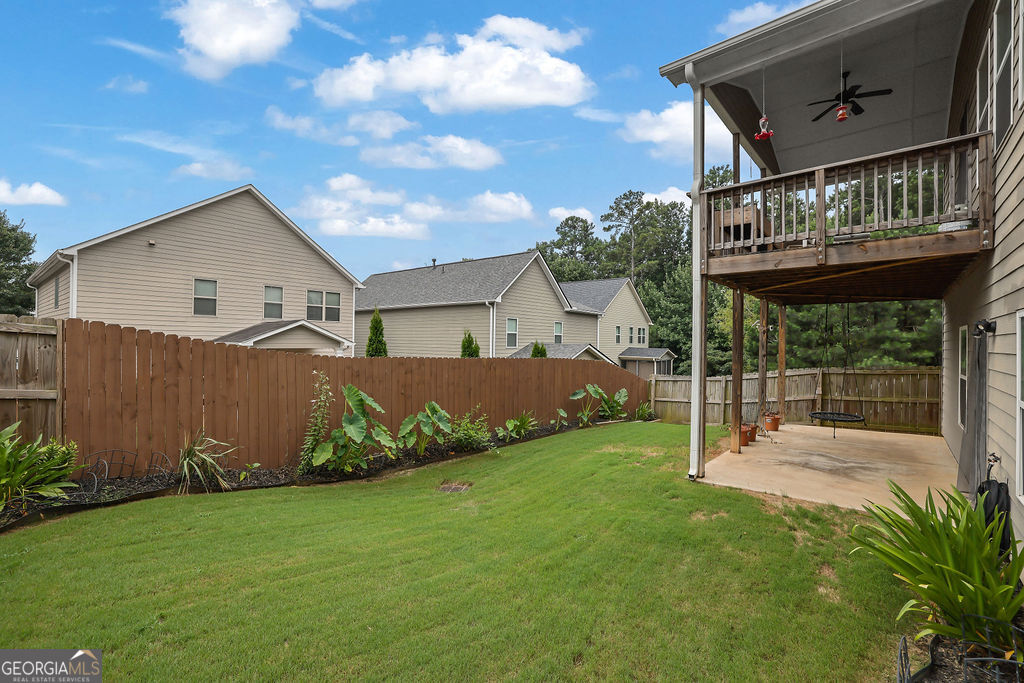 905 Habersham Court Property Photo 41