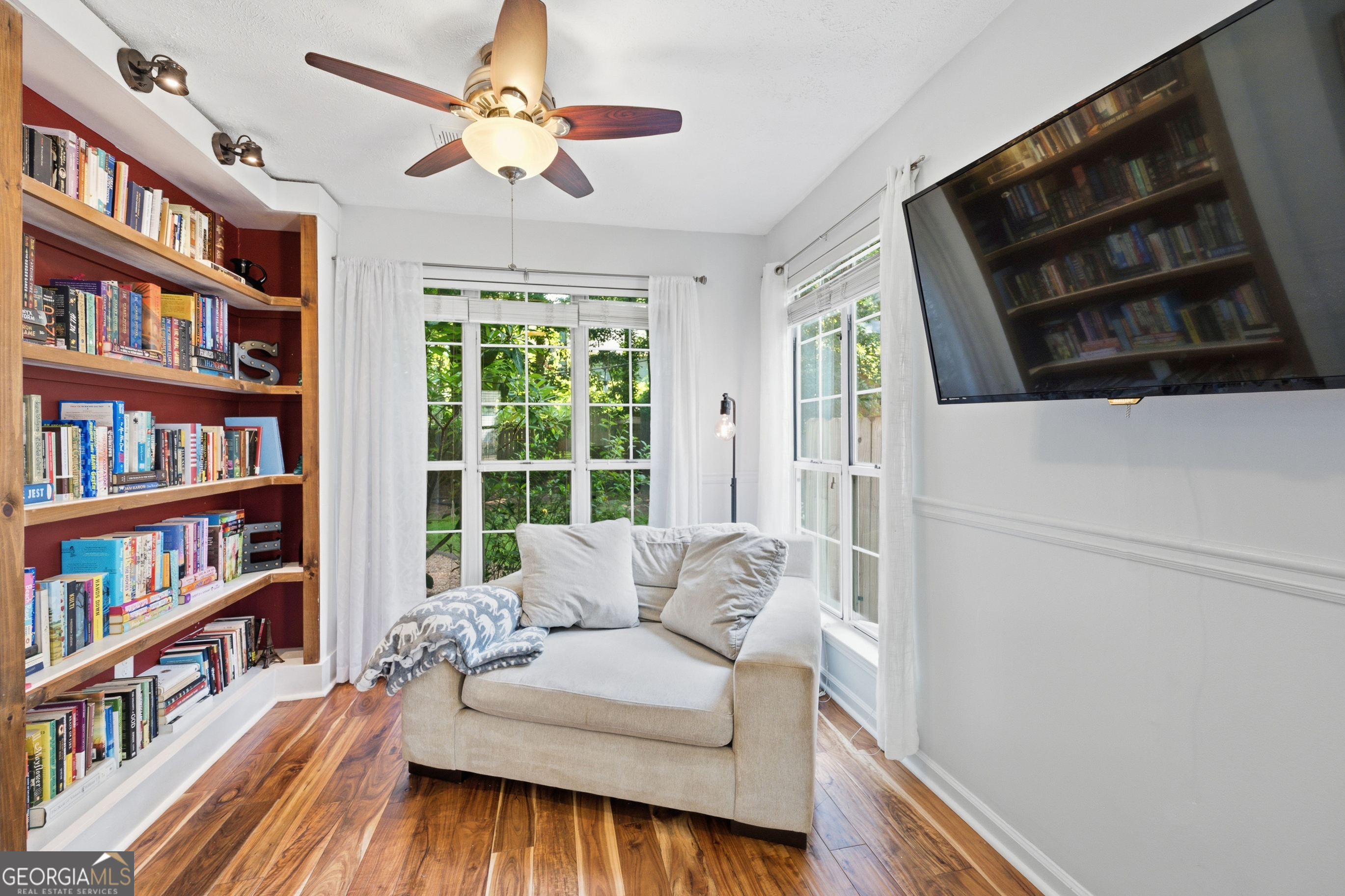 1816 Crescent Hill Drive Nw Property Photo 13