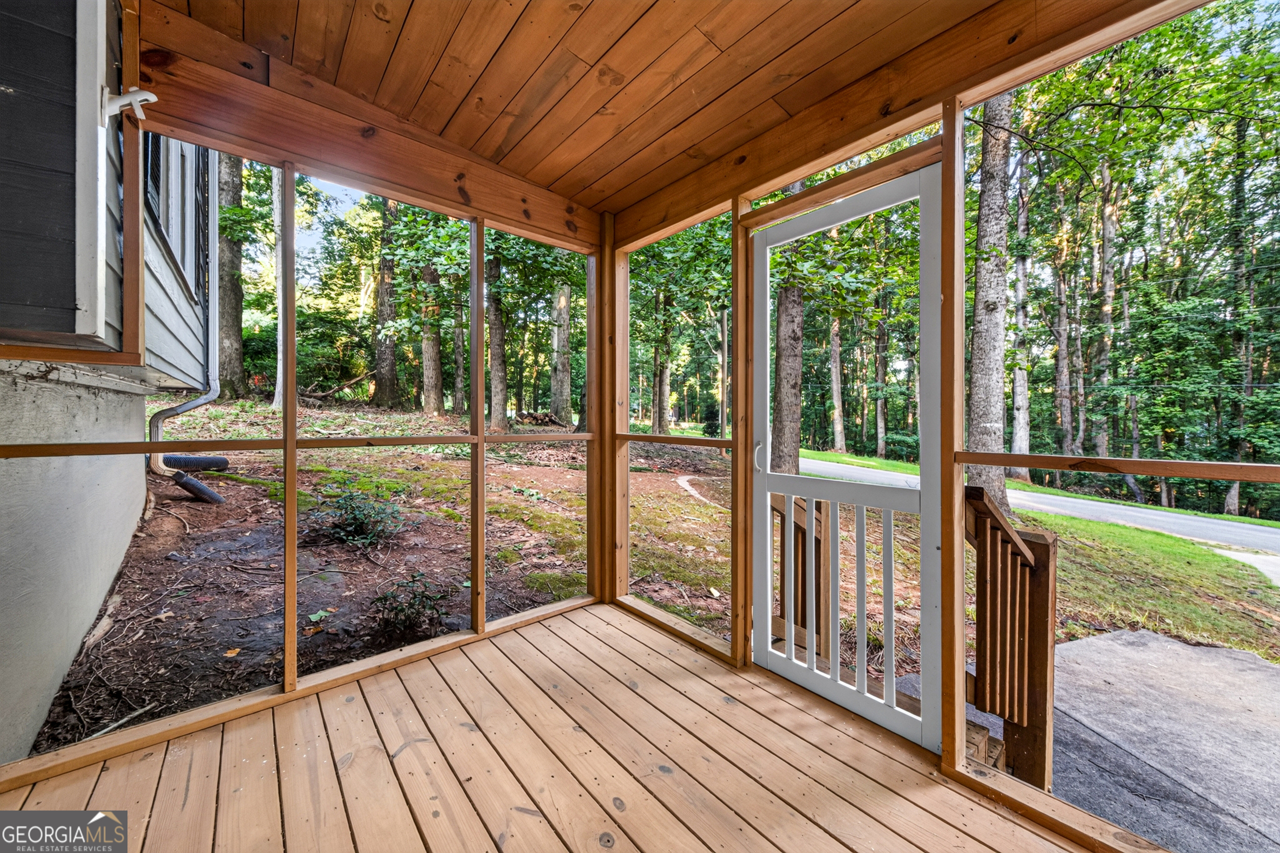 207 Saddle Trail Property Photo 34