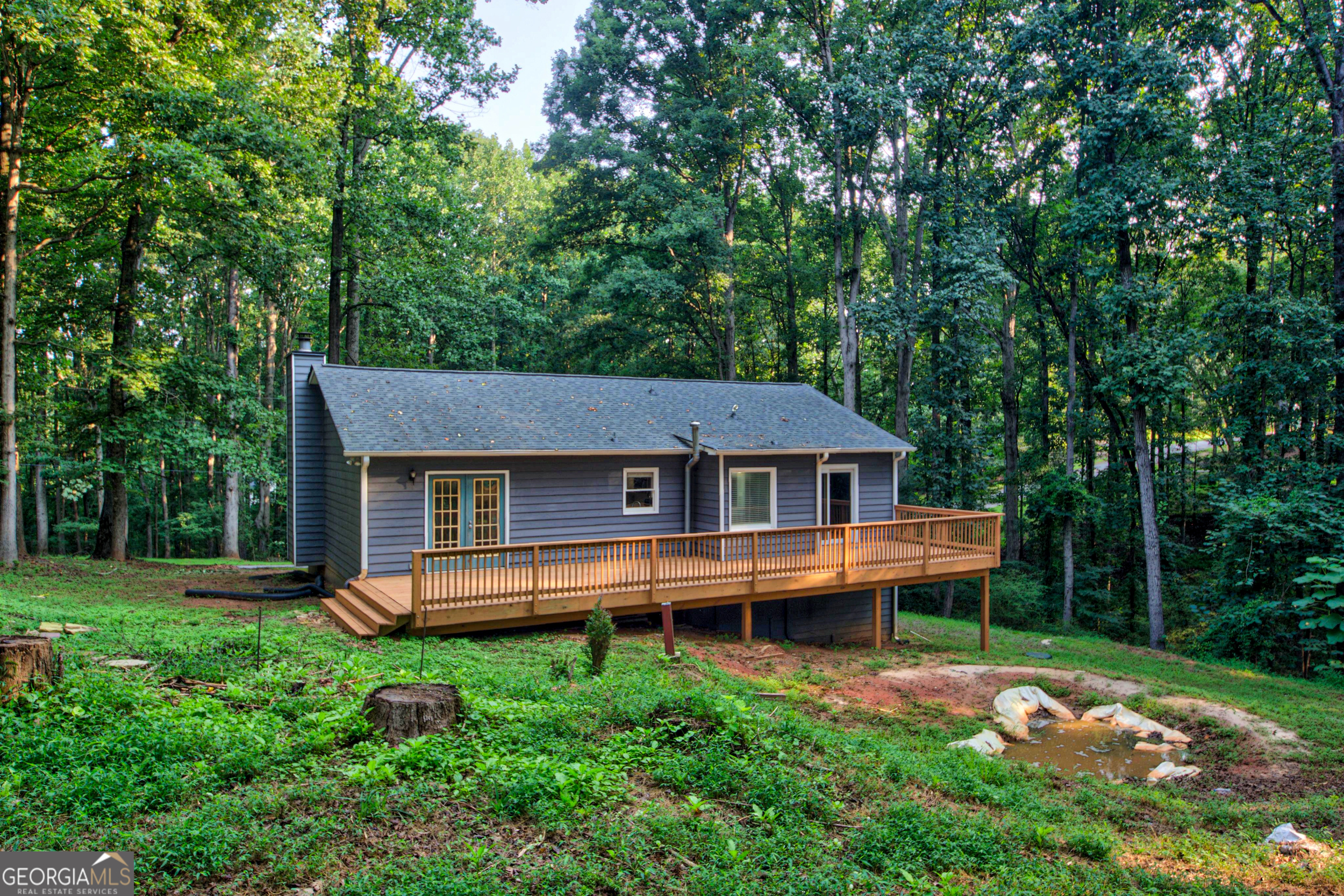 207 Saddle Trail Property Photo 40