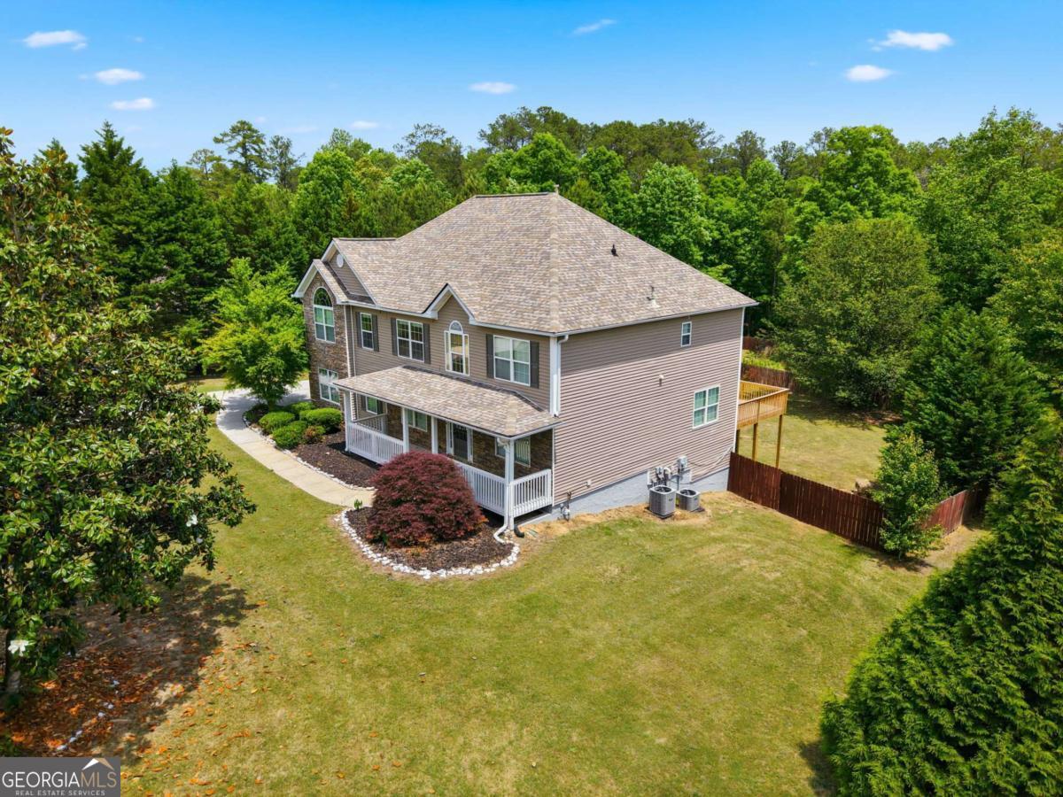 65 Ashford Drive Property Photo 4