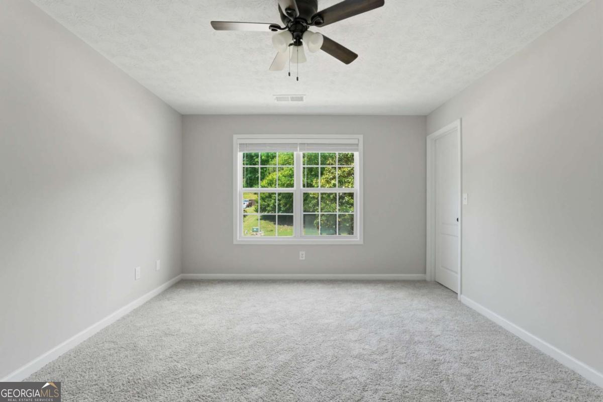 65 Ashford Drive Property Photo 37