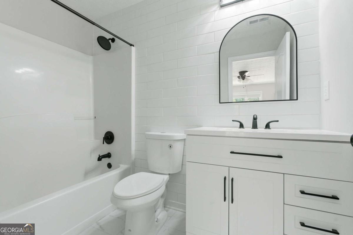 65 Ashford Drive Property Photo 39