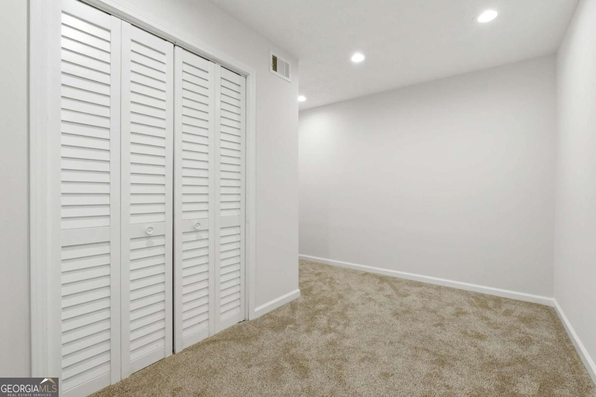 65 Ashford Drive Property Photo 63
