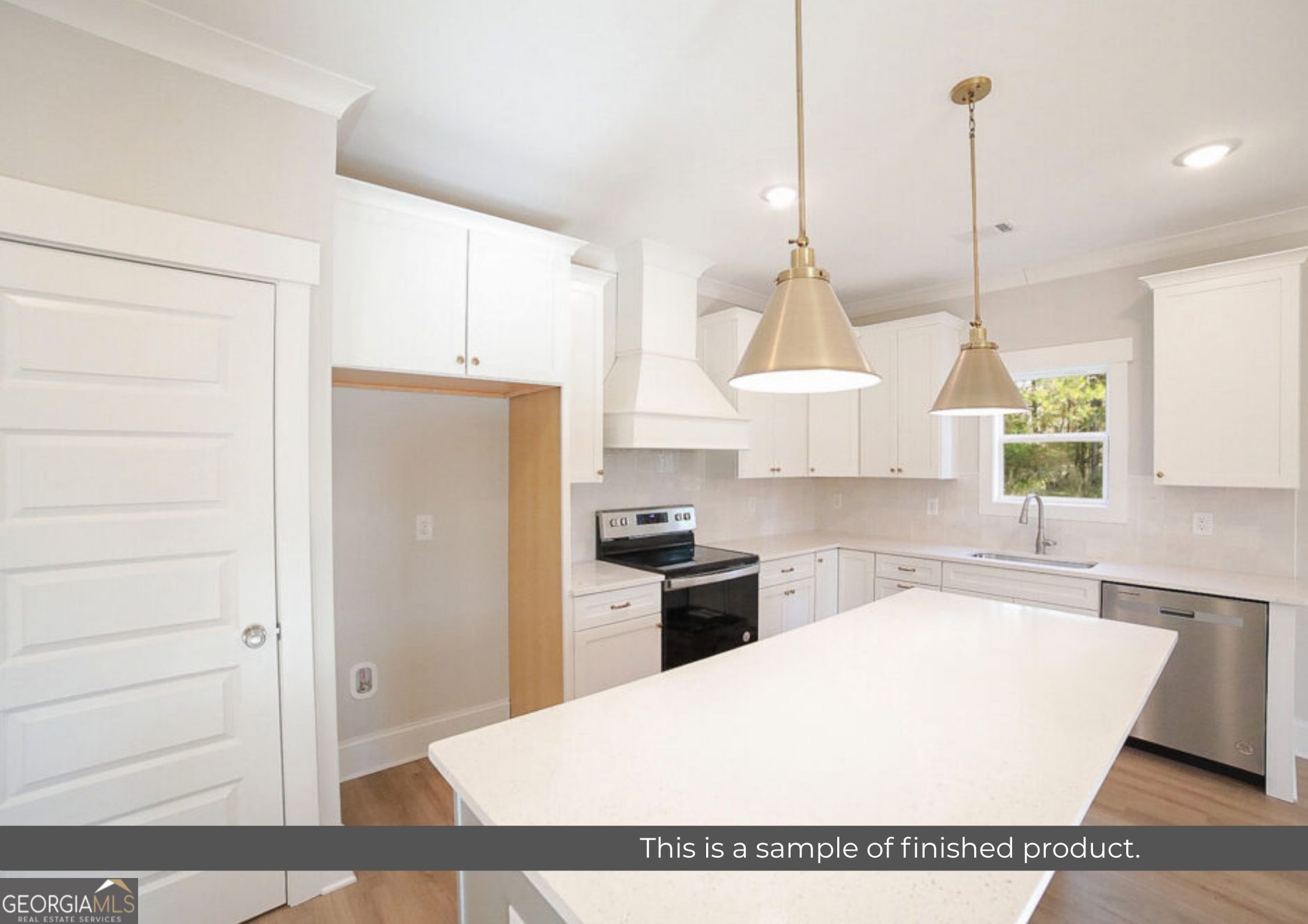 584 Hospital Road Property Photo 6