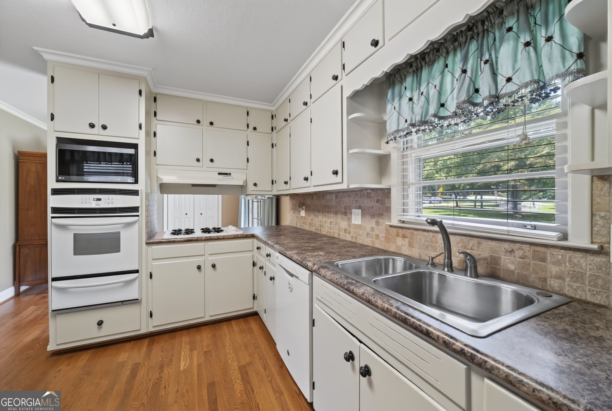 2303 Rockbridge Road Property Photo 15