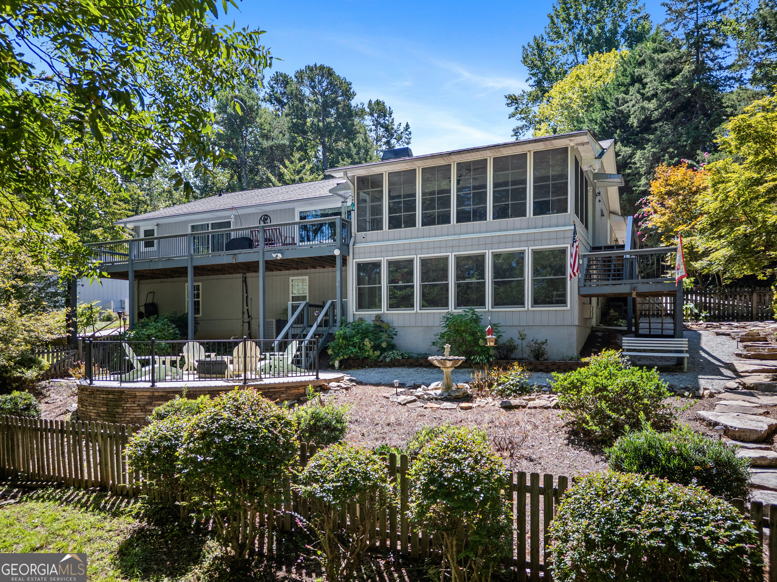126 Indian Hills Property Photo 1