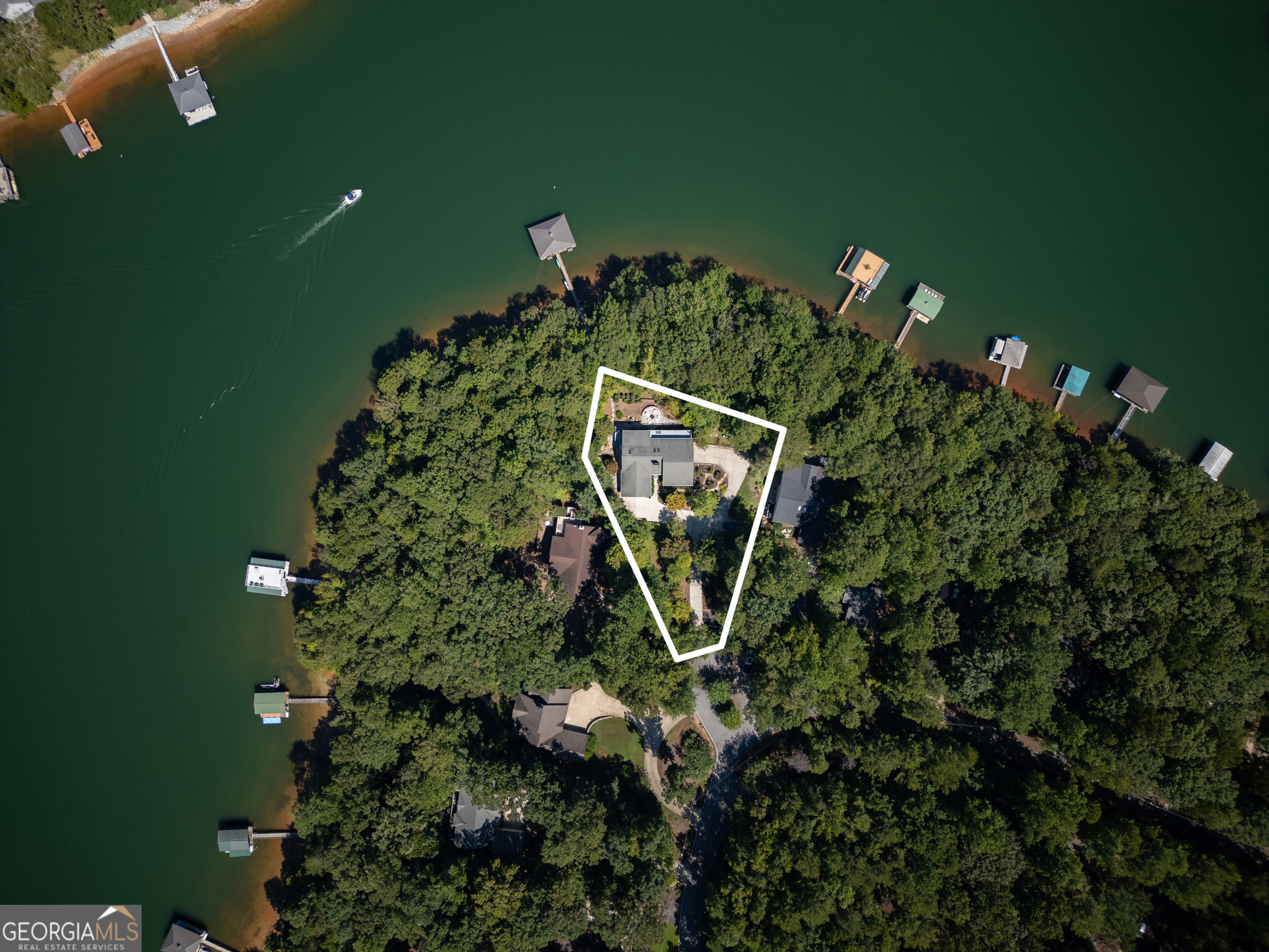 126 Indian Hills Property Photo 2