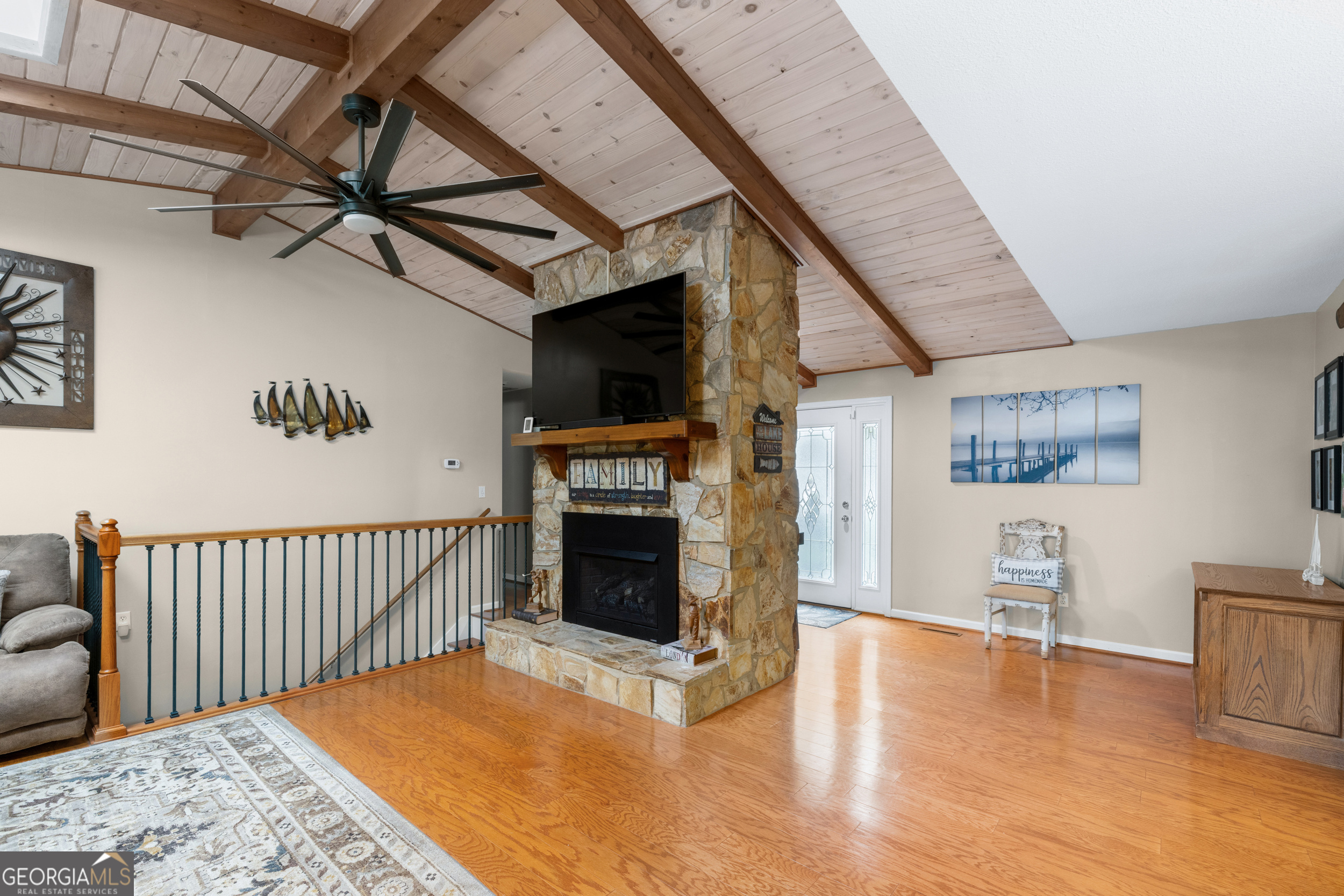 126 Indian Hills Property Photo 9