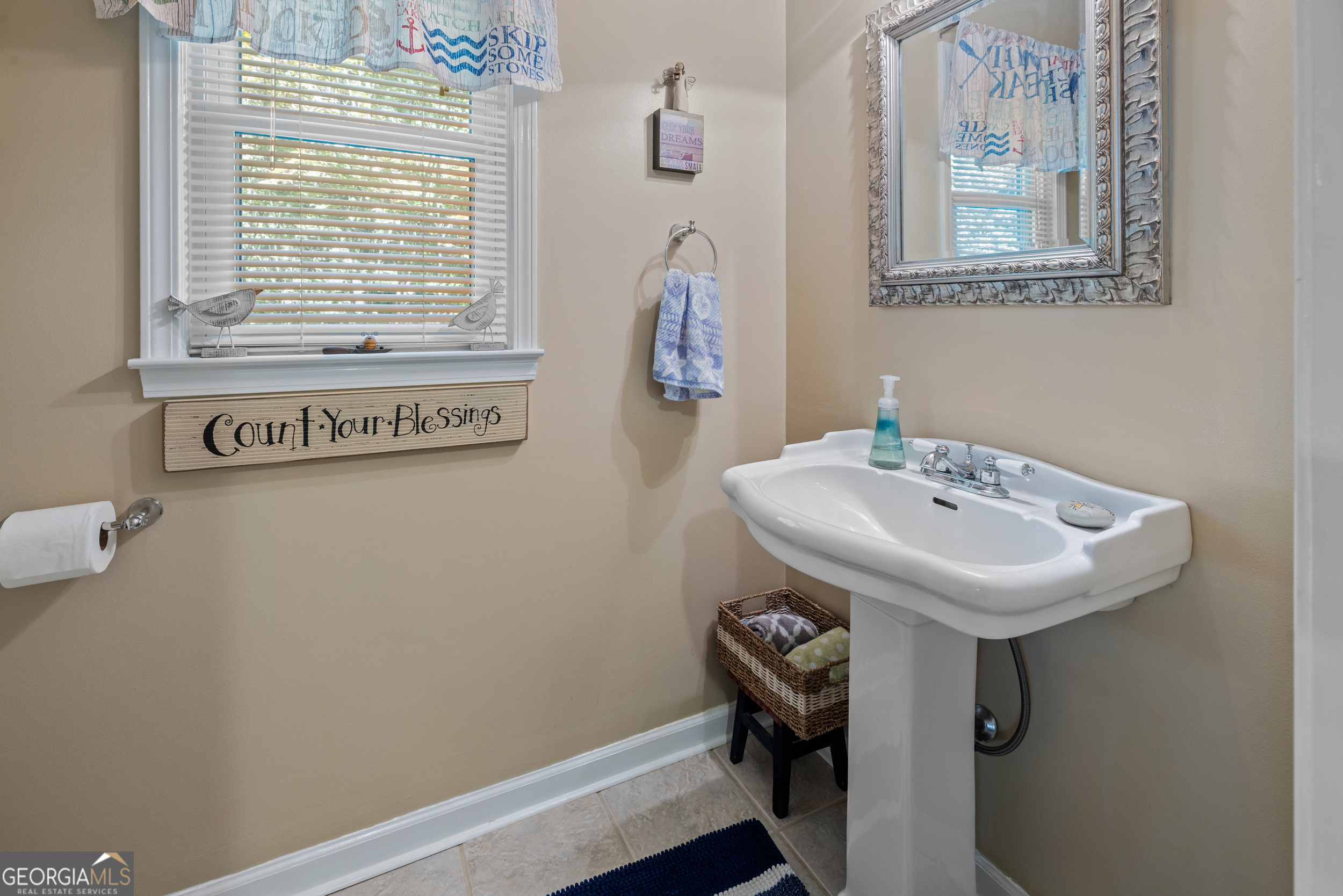 126 Indian Hills Property Photo 18