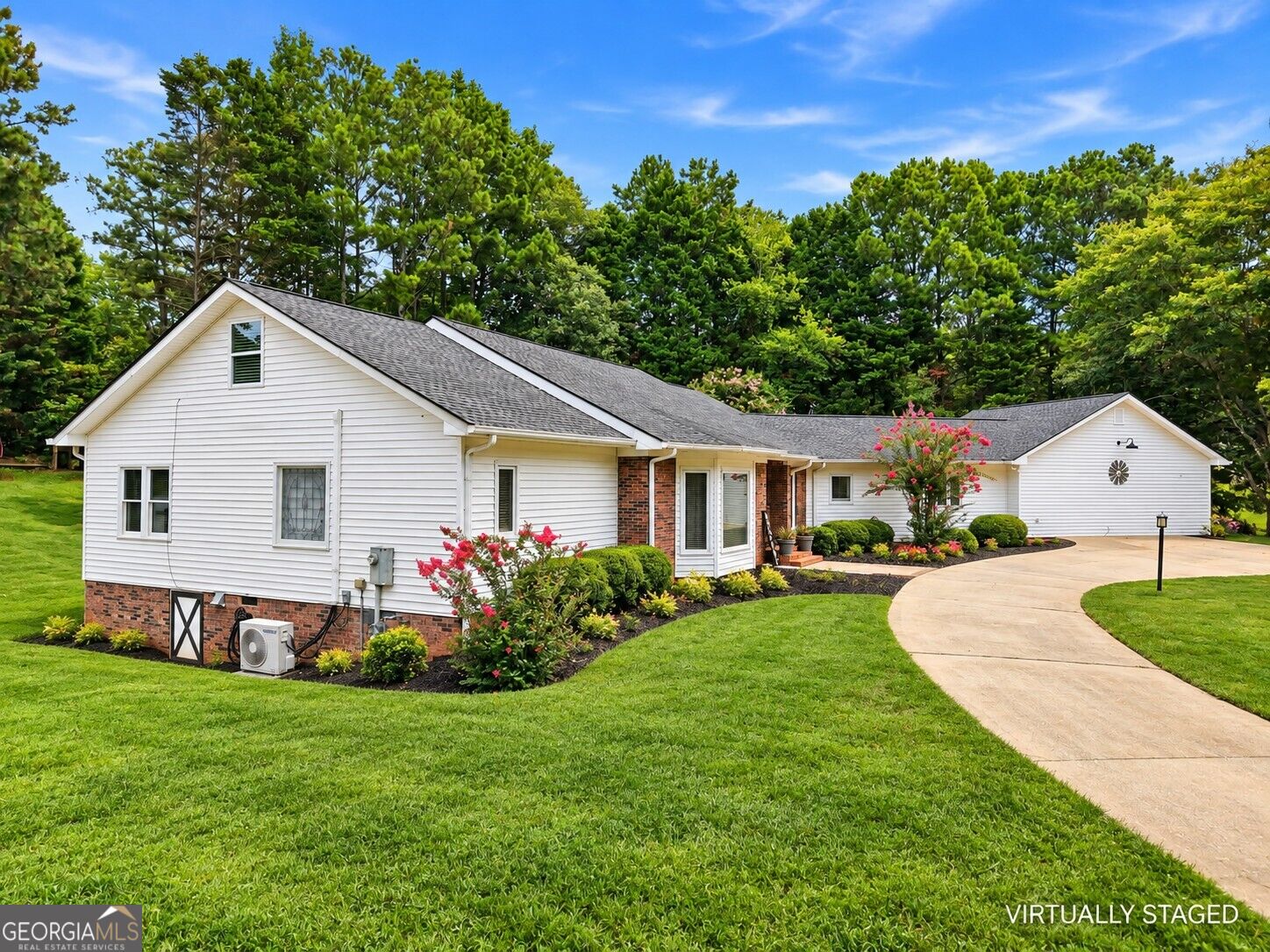 5235 Lanton Circle Property Photo 7