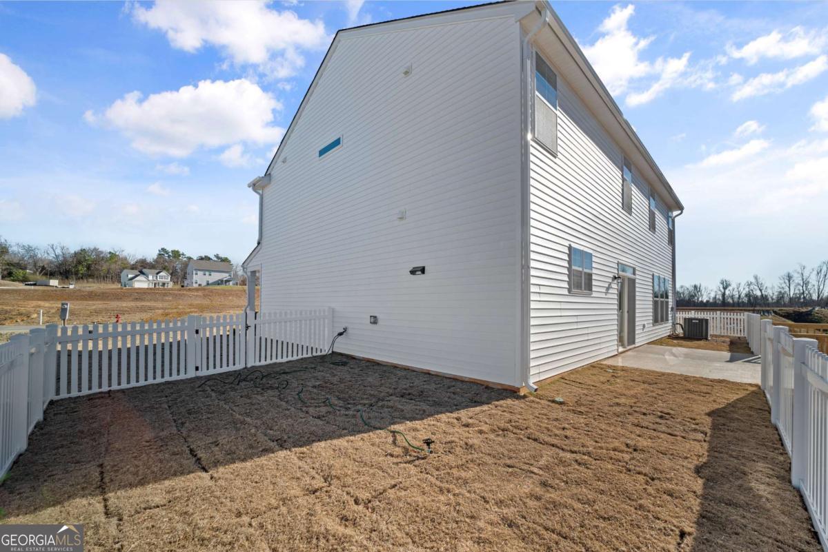 101 Cedar Crest Lane Property Photo 13
