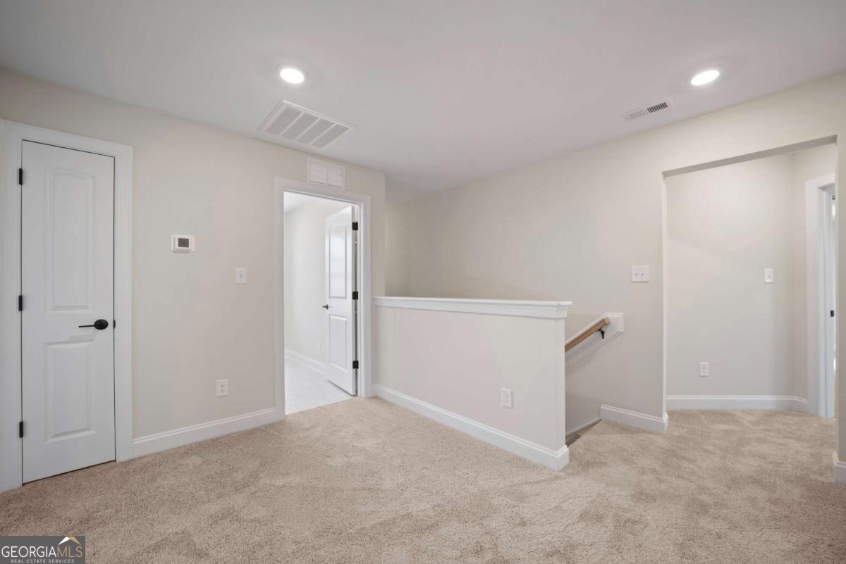 101 Cedar Crest Lane Property Photo 36