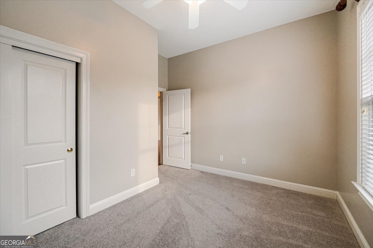 1067 Creekwood Circle Property Photo 12