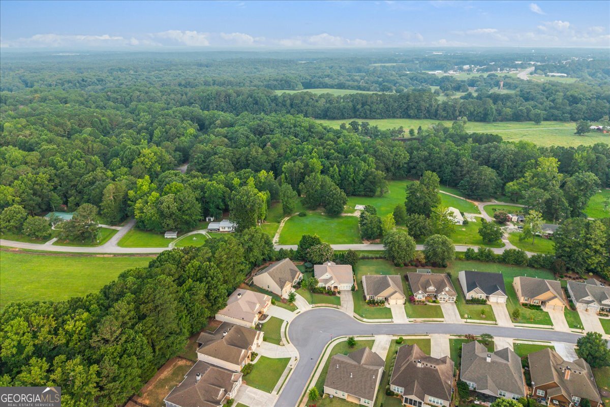 1067 Creekwood Circle Property Photo 39