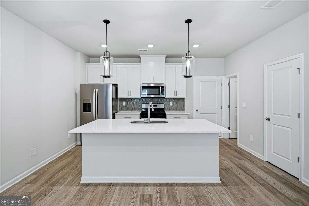 2238 Ashton Drive Property Photo 10
