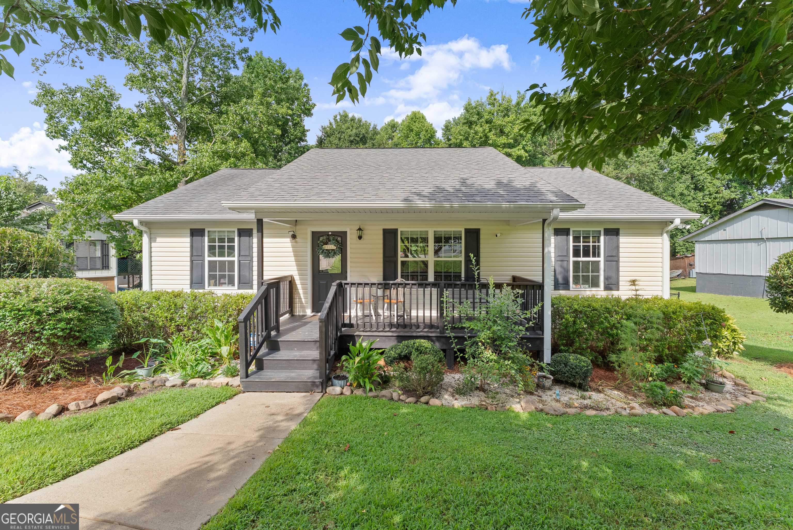 1738 Lanier Springs Drive Nw Property Photo 1