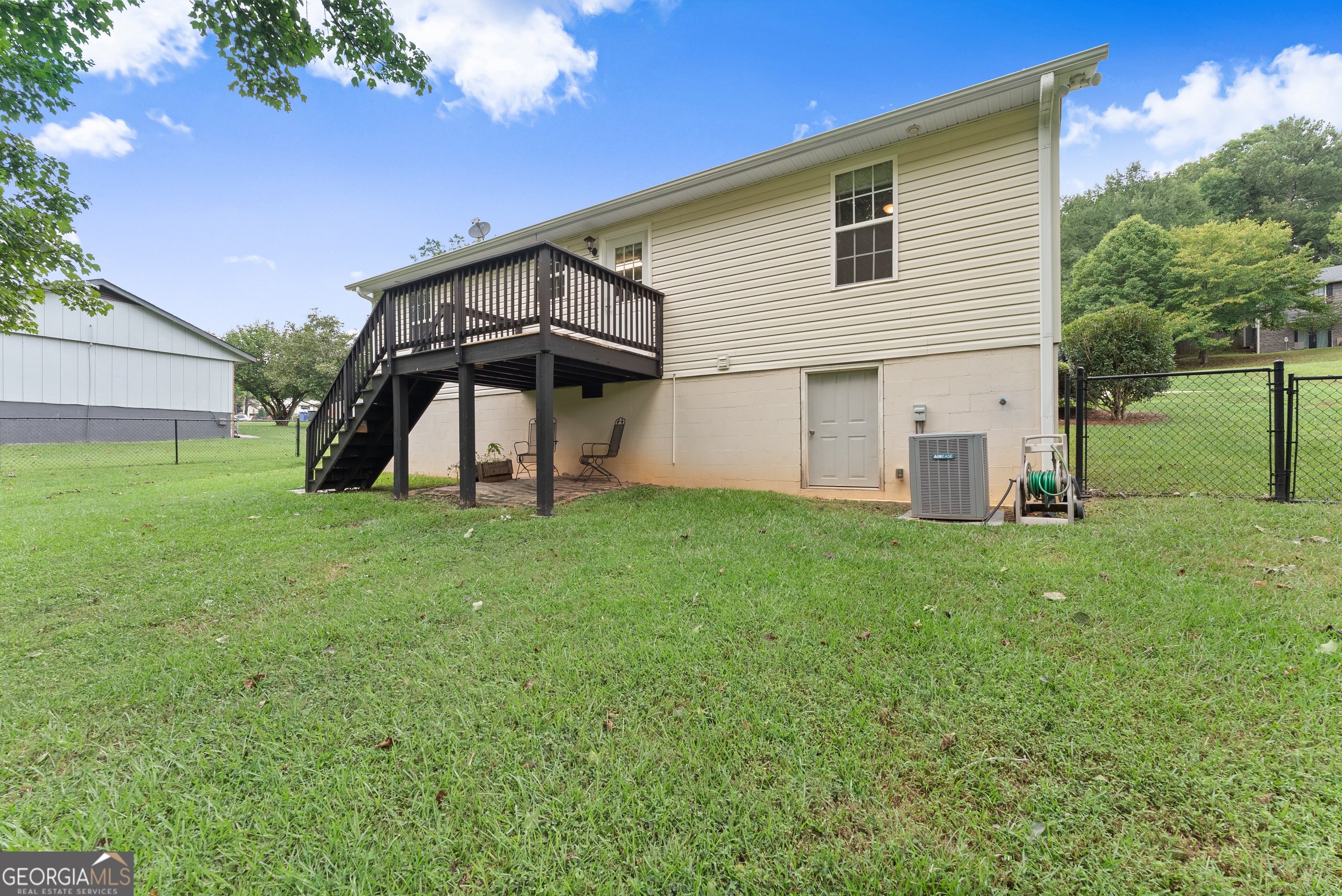 1738 Lanier Springs Drive Nw Property Photo 35