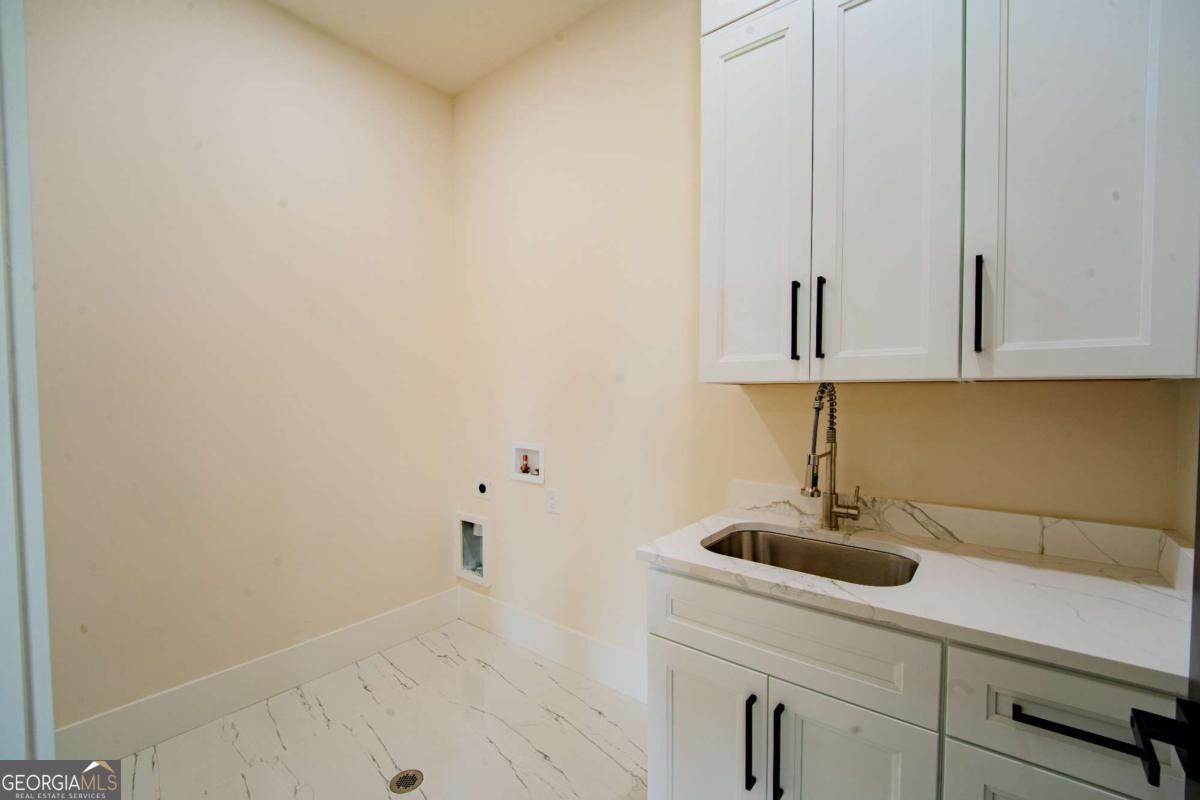3575 New Hope Road Property Photo 32