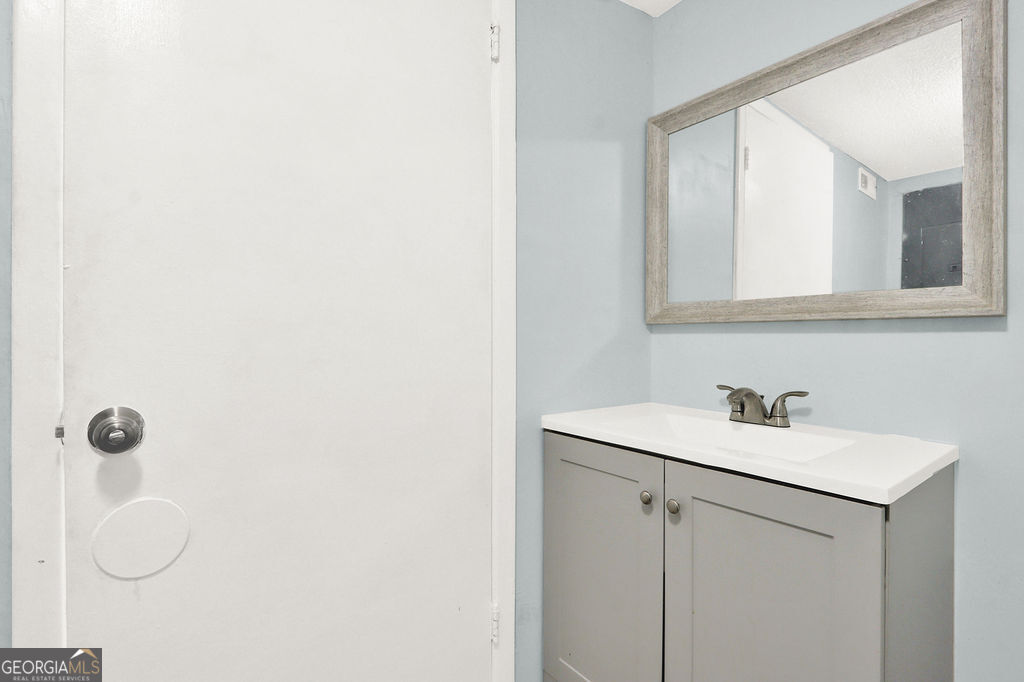 1151 Rankin Street # 2a Property Photo 10