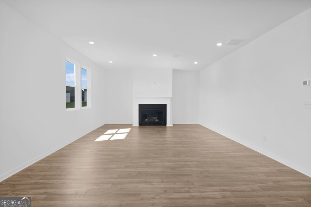 4043 Alderstone Drive Property Photo 3