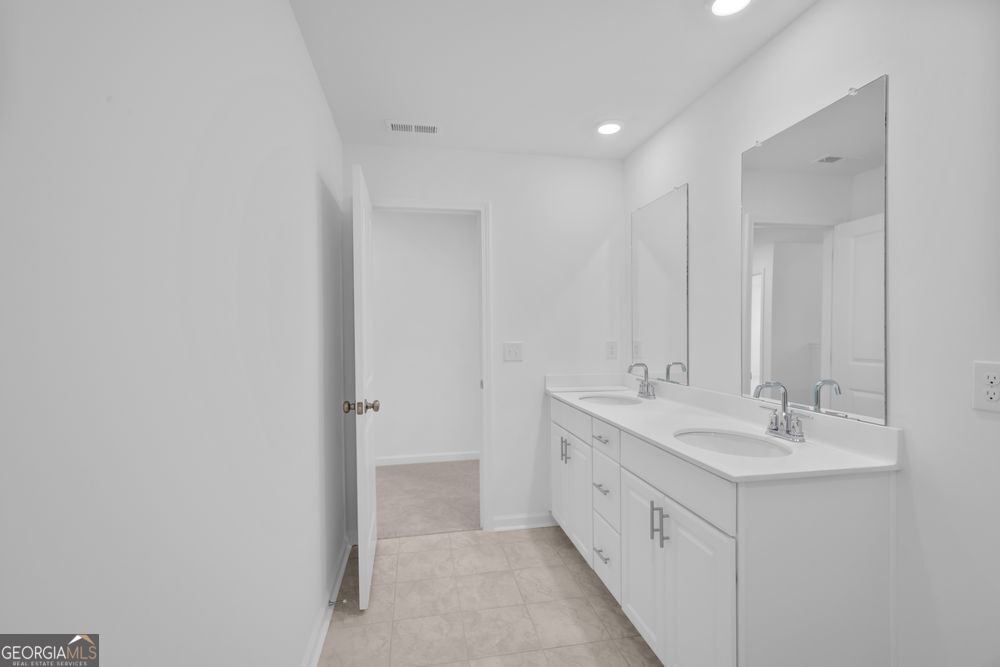 4043 Alderstone Drive Property Photo 22