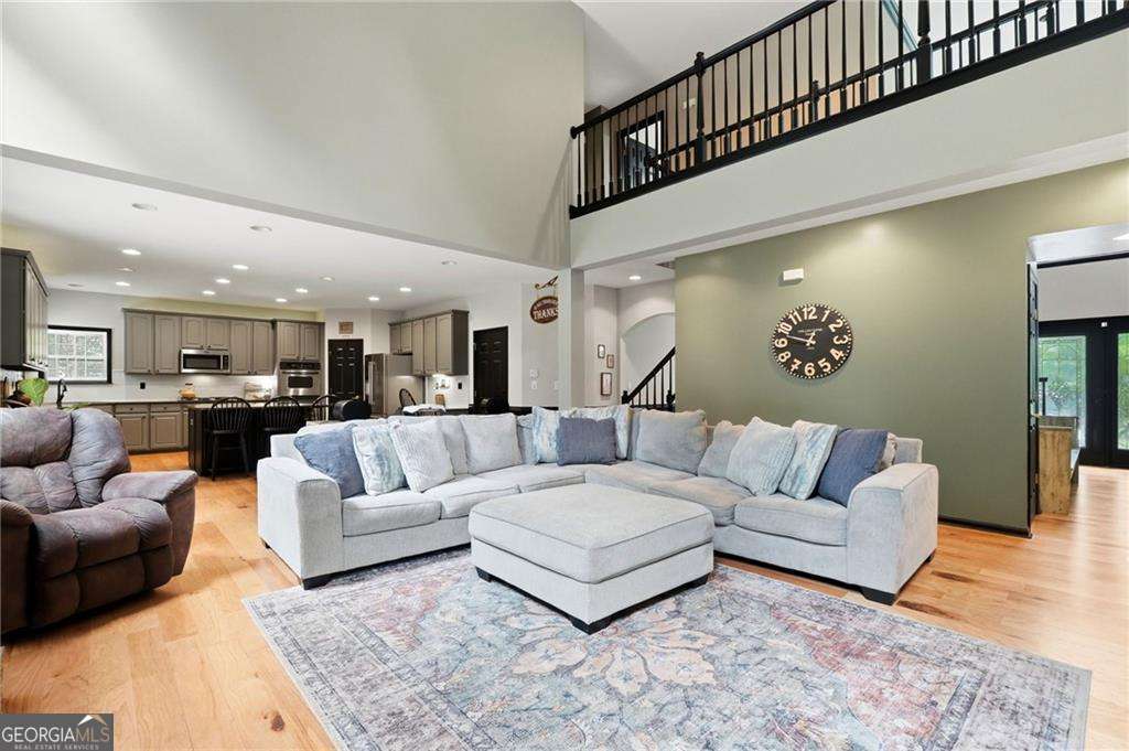 200 White Cloud Run Property Photo 19
