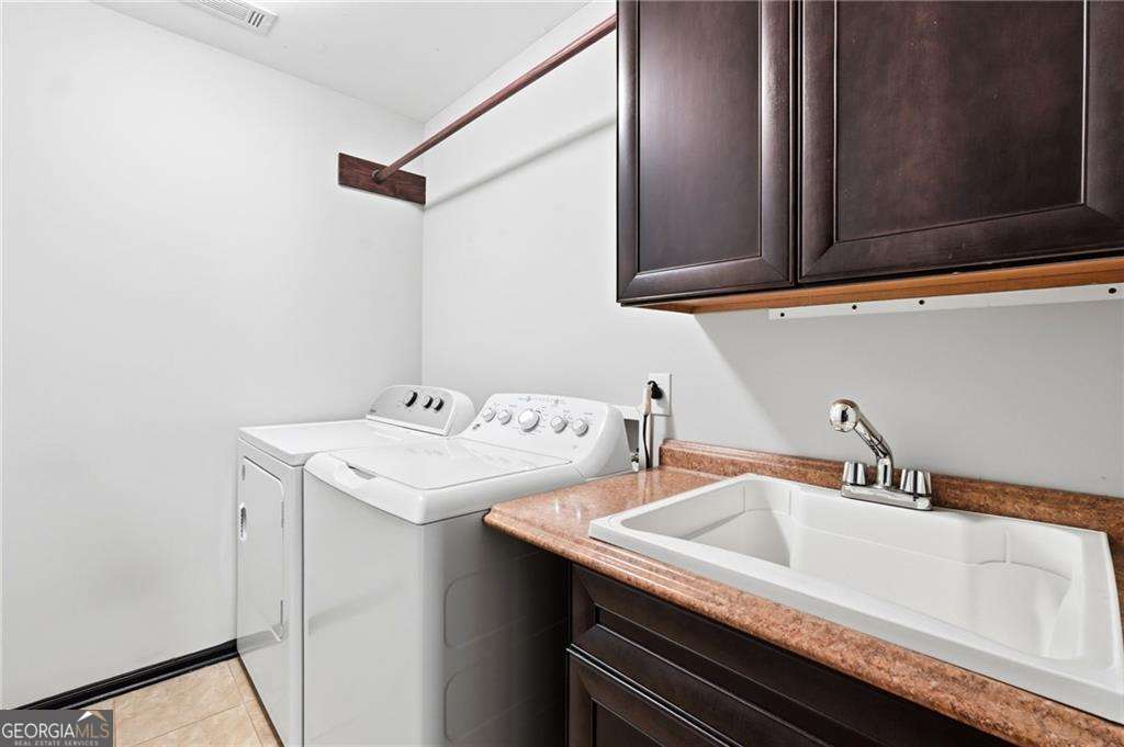 200 White Cloud Run Property Photo 25
