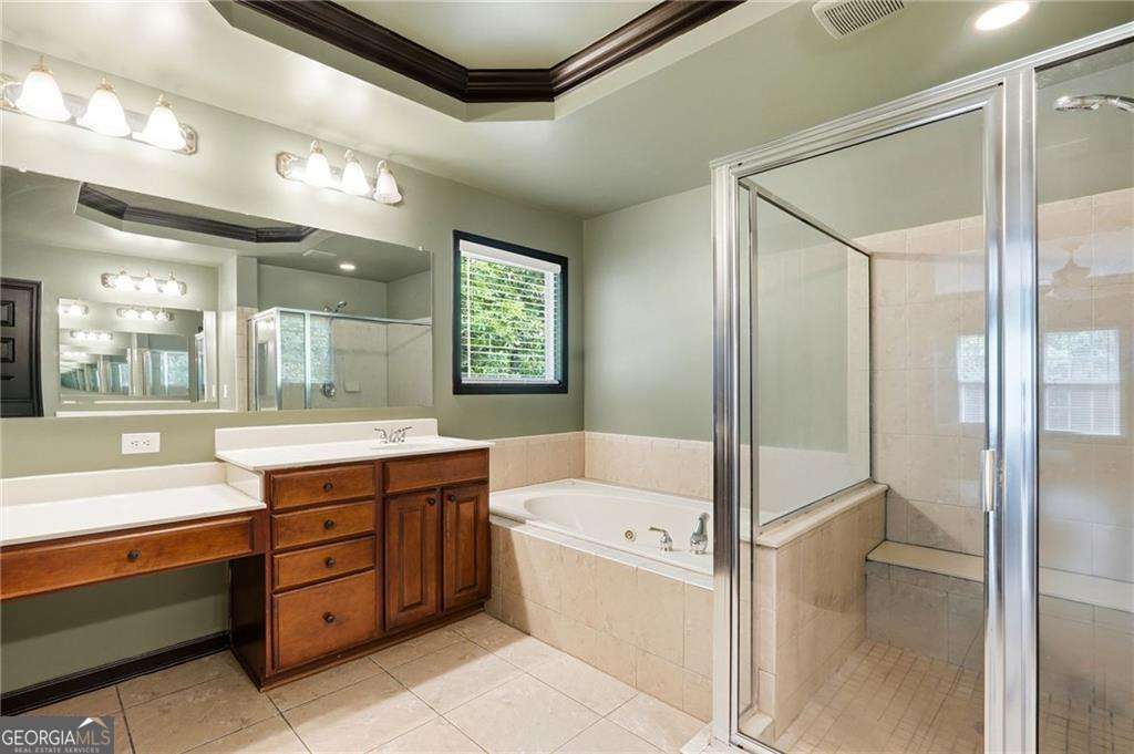 200 White Cloud Run Property Photo 31