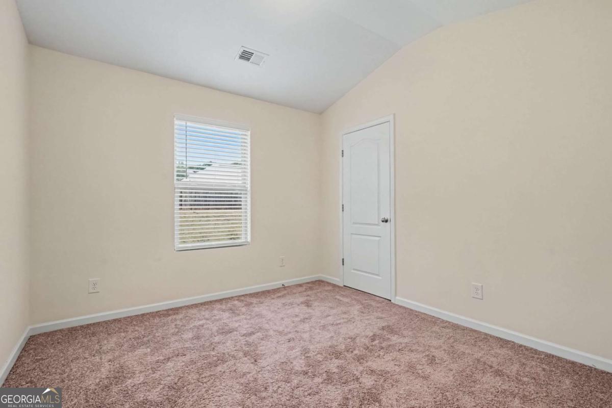 388 Pinnacle Drive Property Photo 11