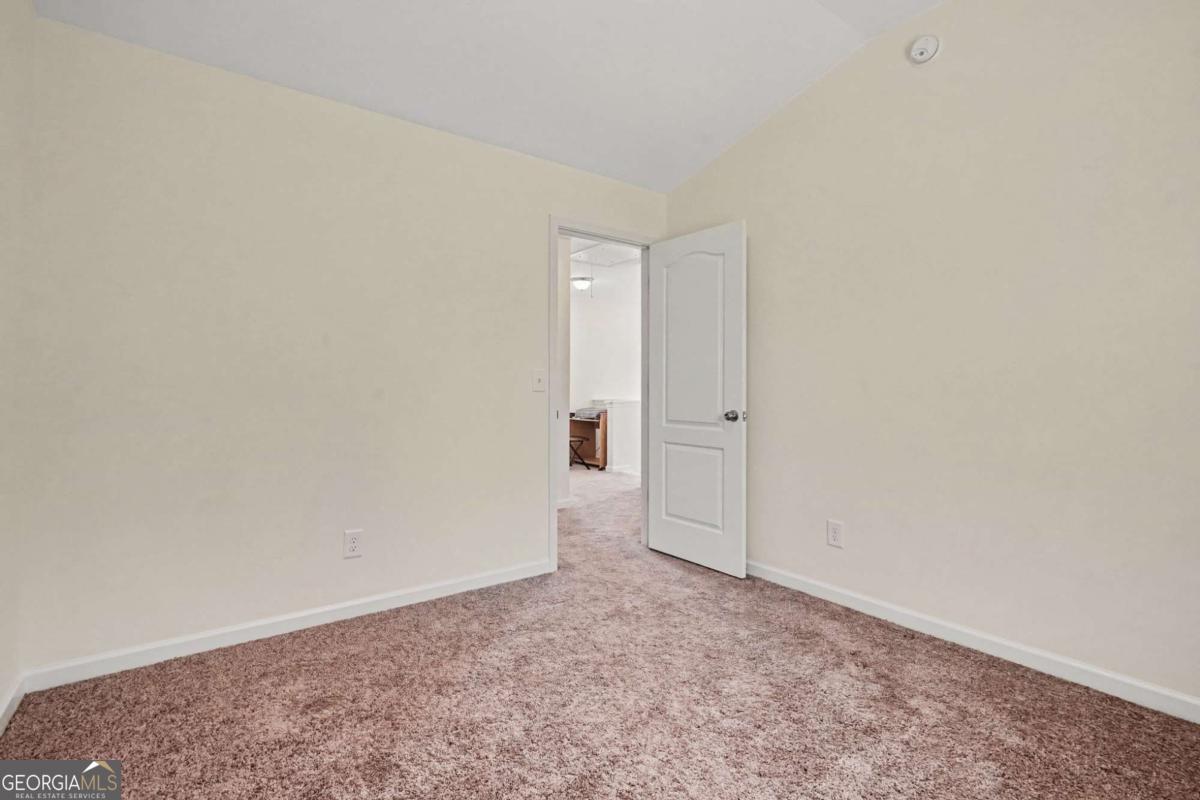 388 Pinnacle Drive Property Photo 12