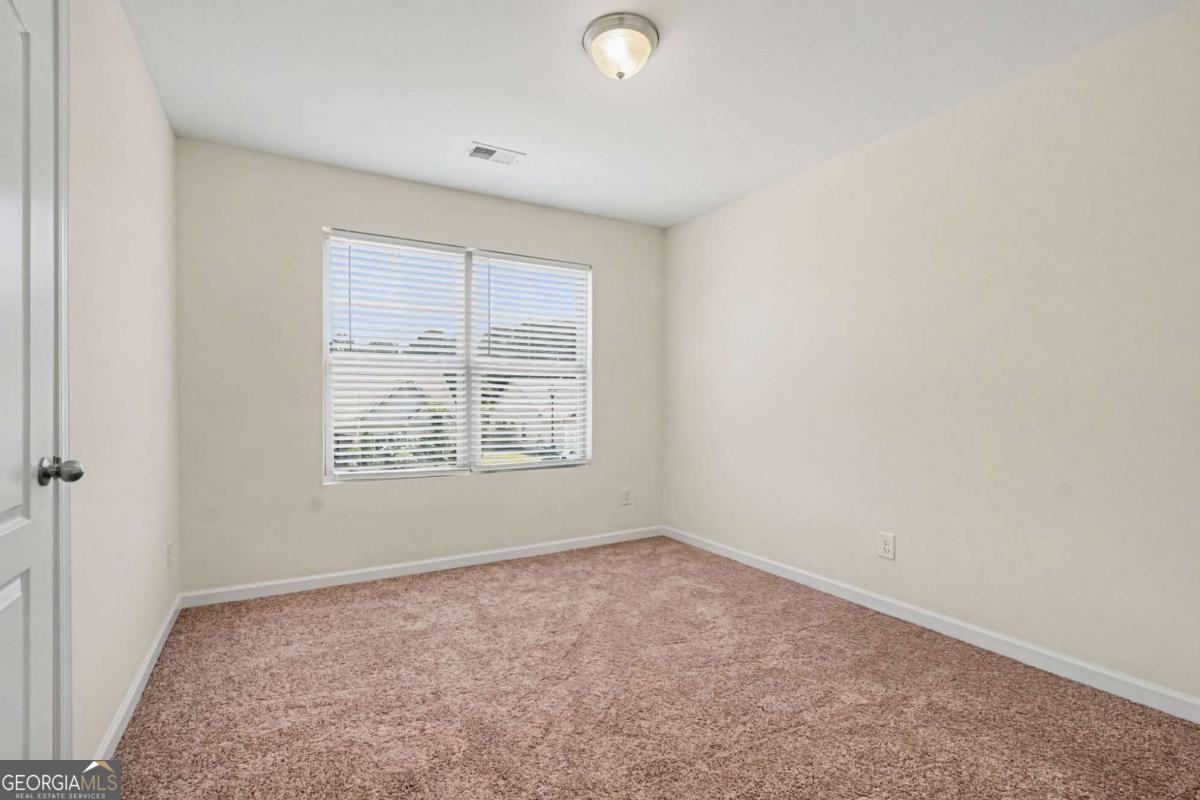 388 Pinnacle Drive Property Photo 14