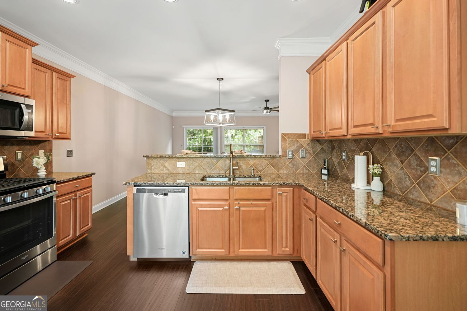 5243 Wellsley Bend Property Photo 24