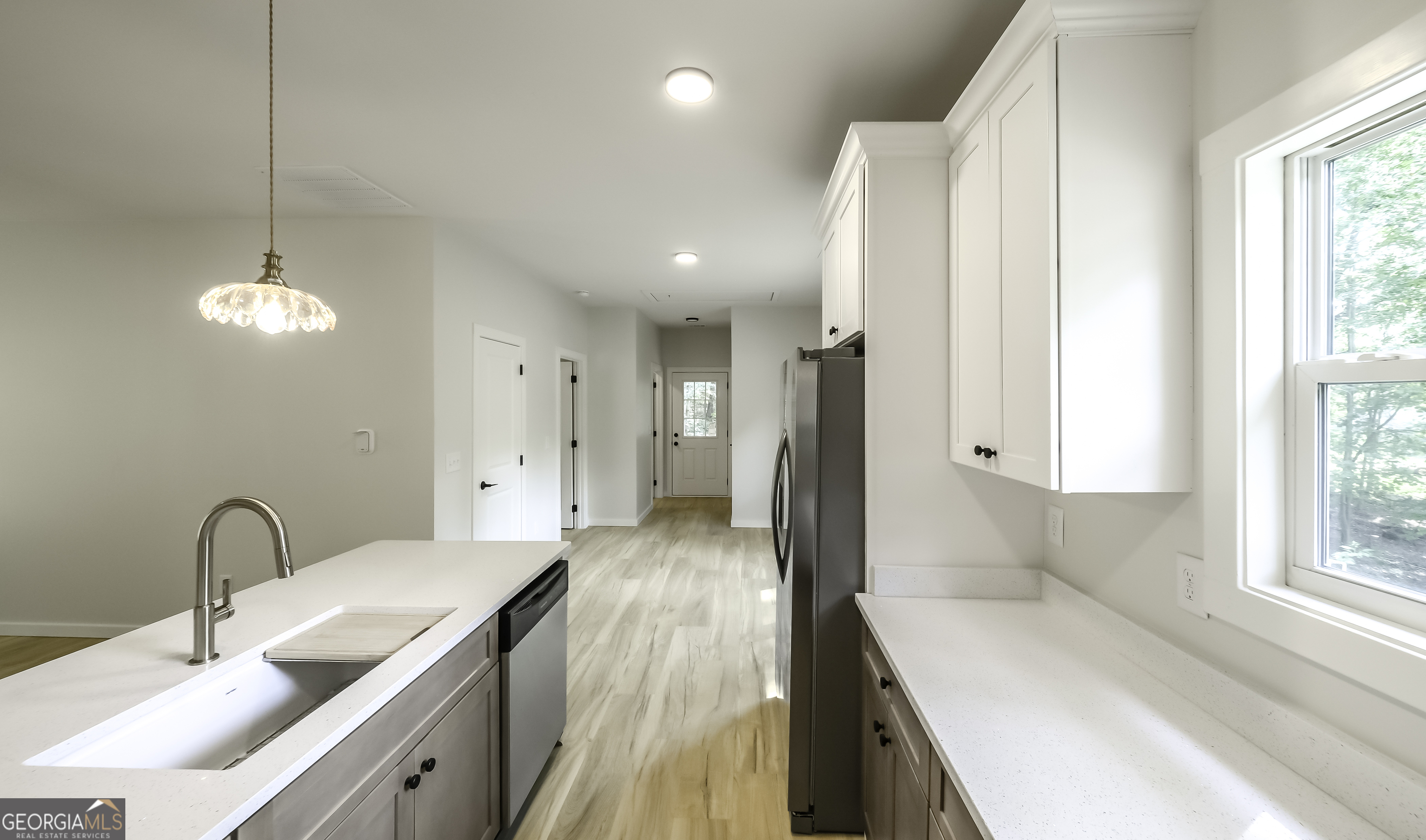530 Tree Ridge Property Photo 9
