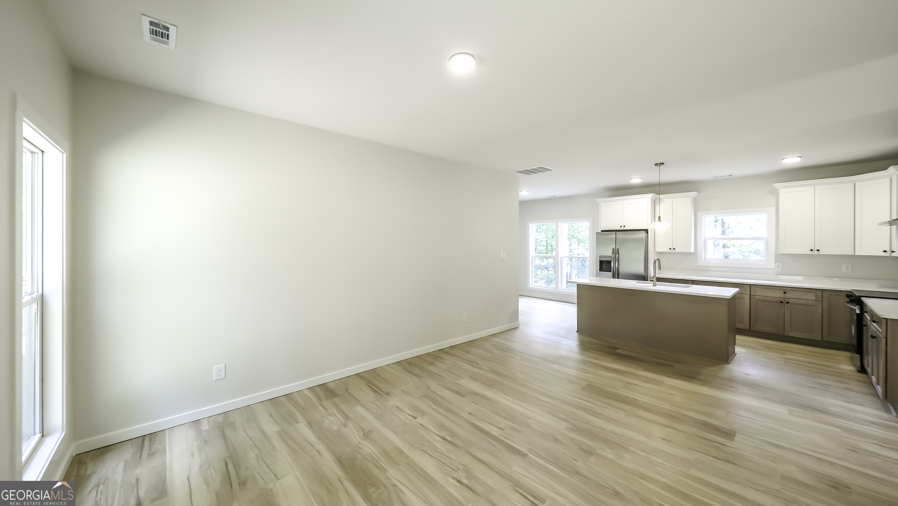 530 Tree Ridge Property Photo 12