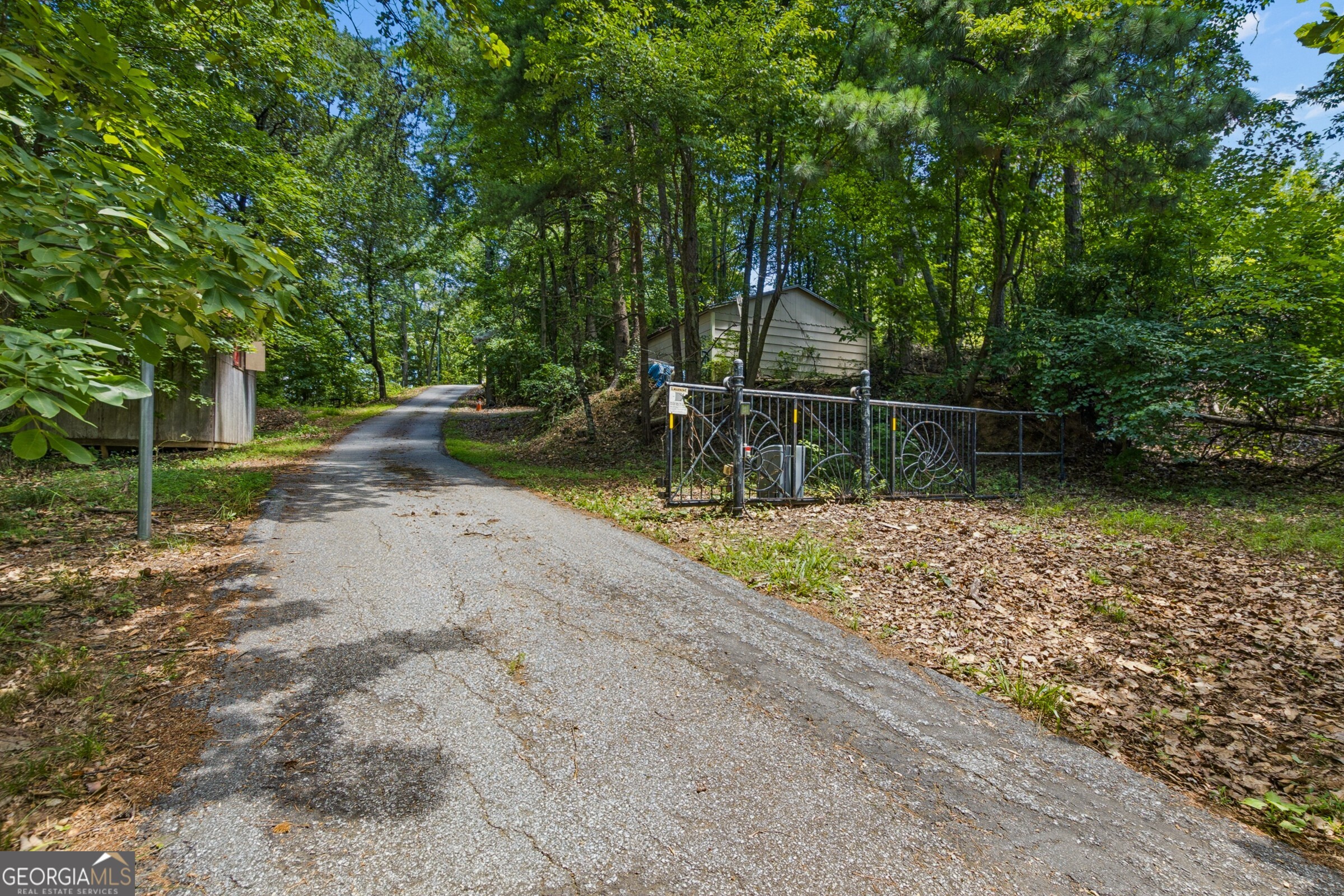 2709 Jamerson Road Property Photo 6