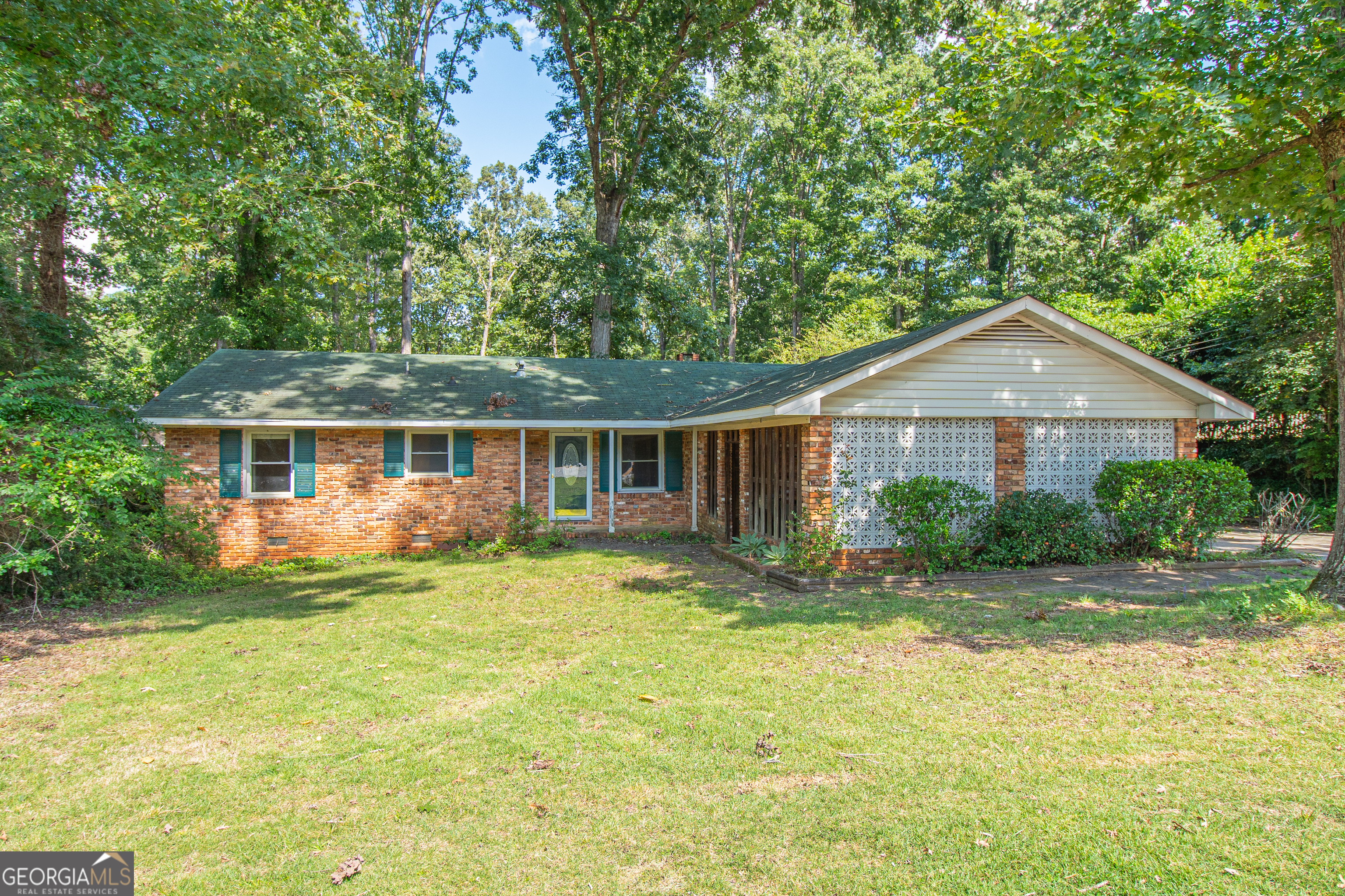 1005 College Station Road Property Photo 1