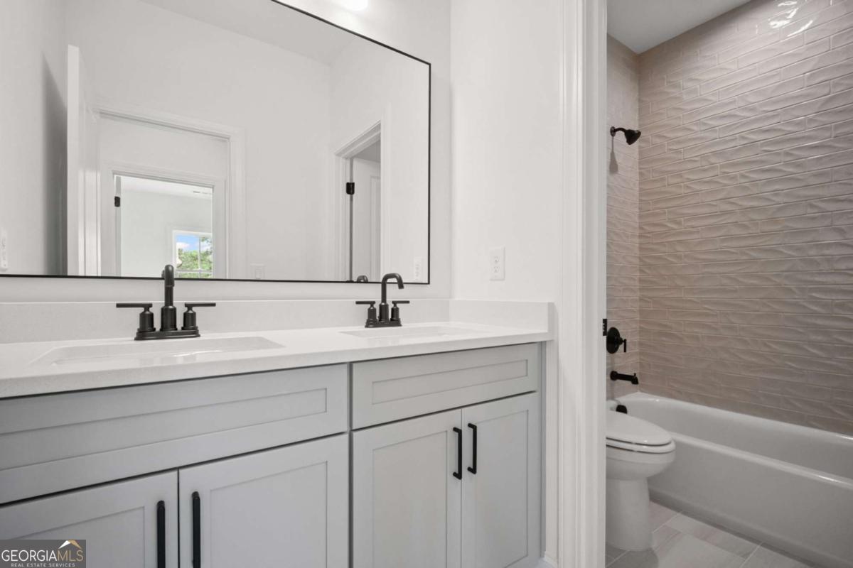 841 Lakemont Drive Property Photo 40